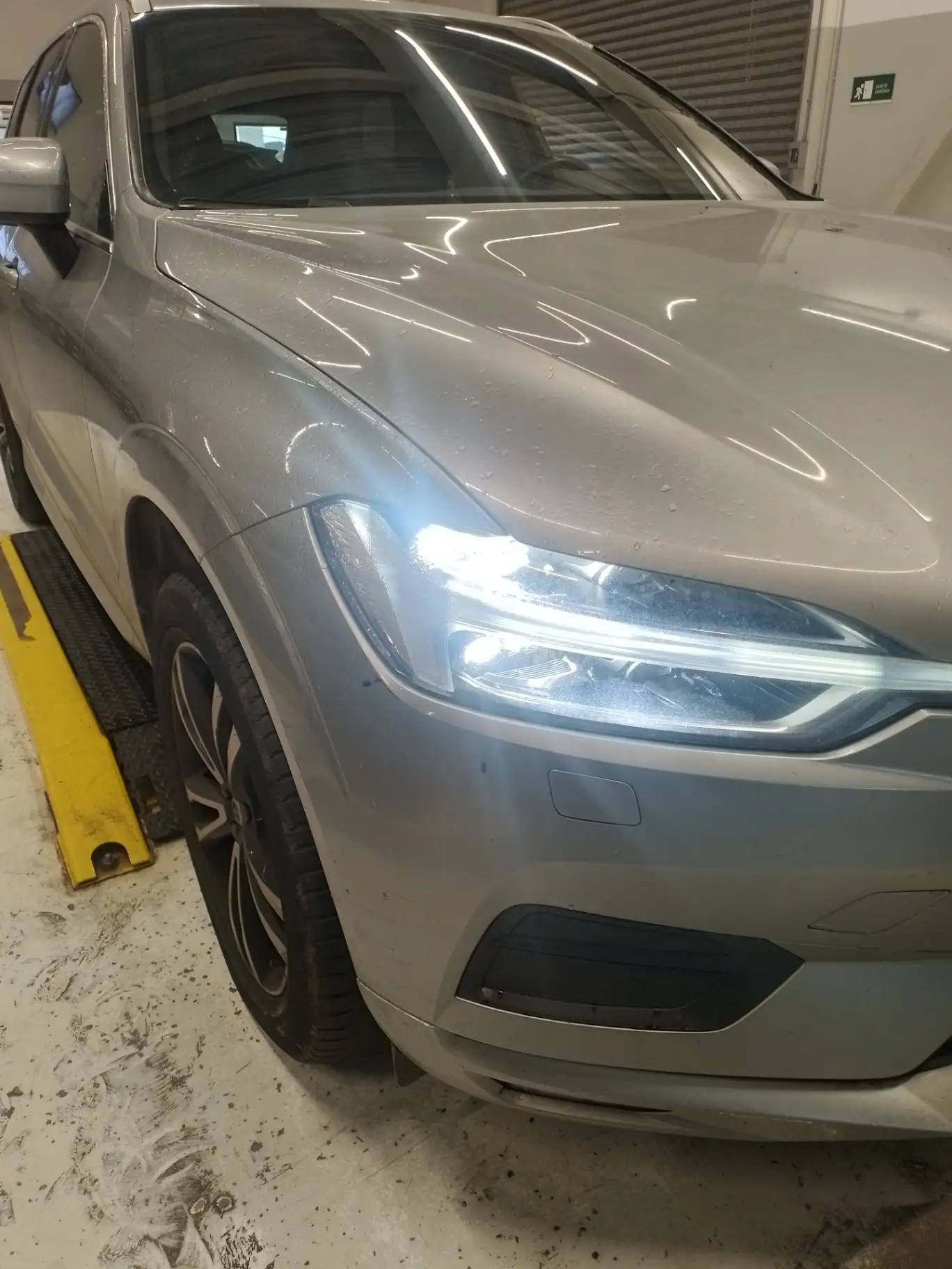 VOLVO
