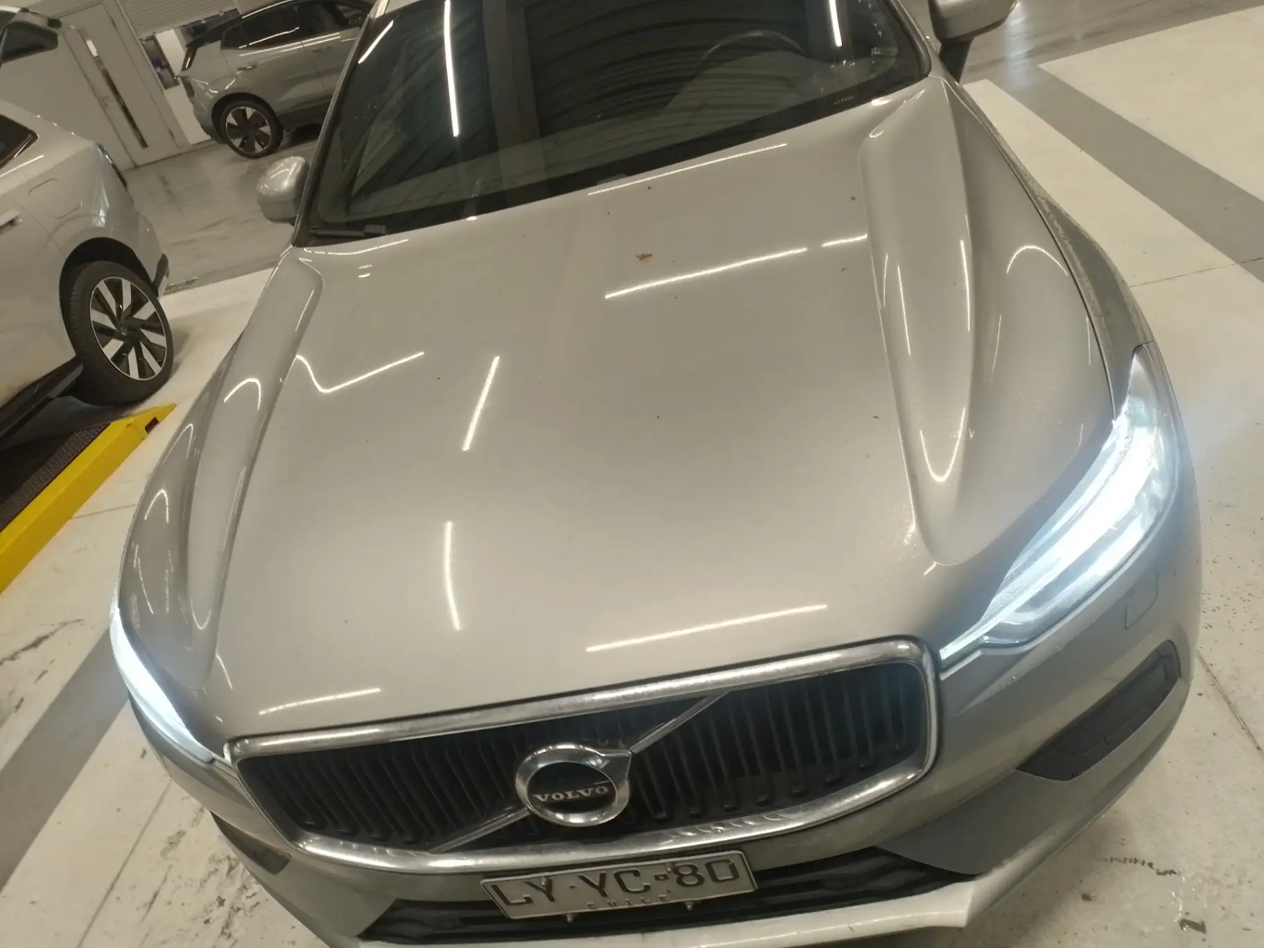 VOLVO - 1