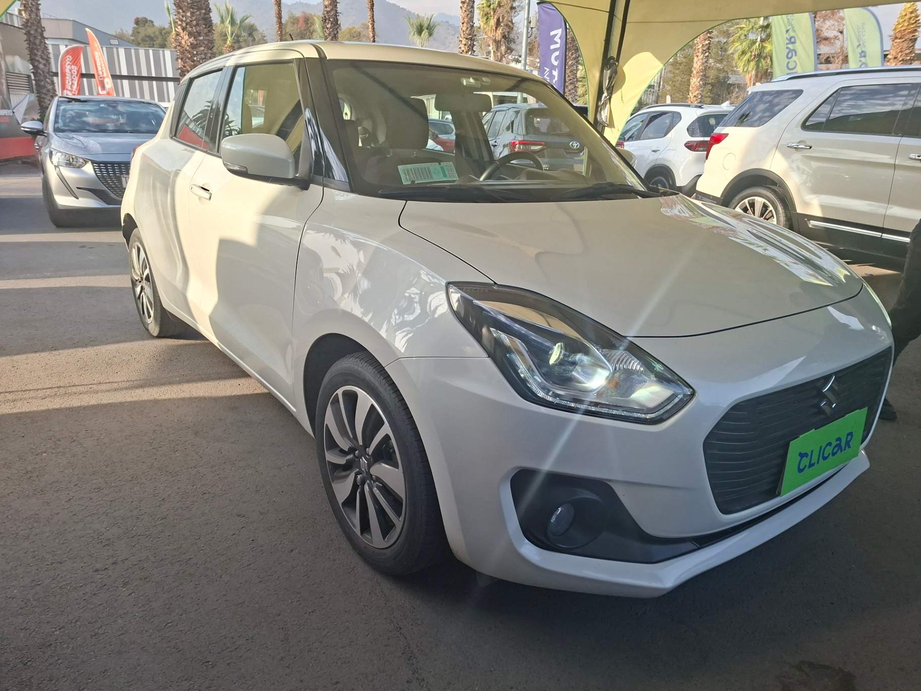 SUZUKI