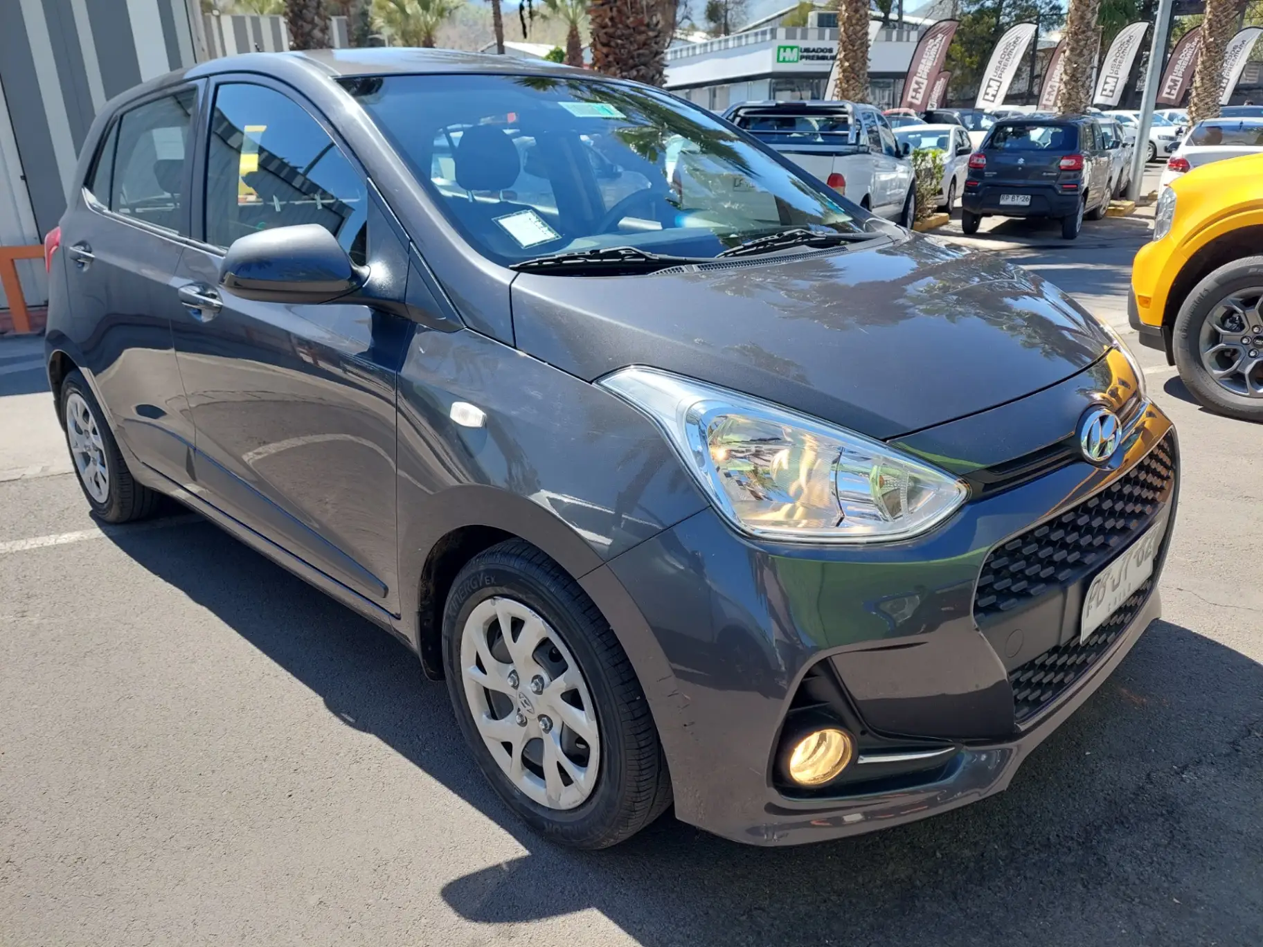 HYUNDAI