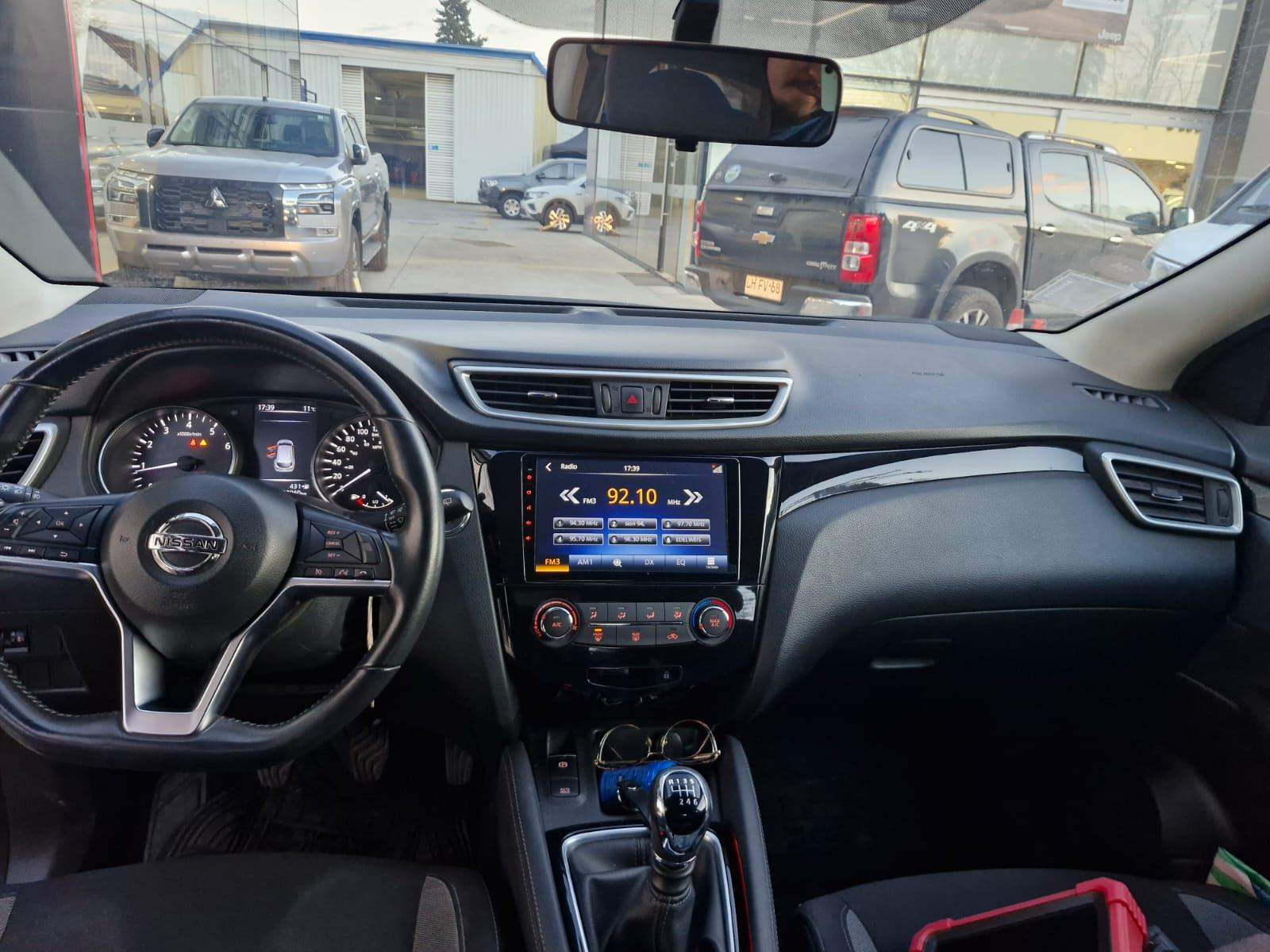 NISSAN - 2