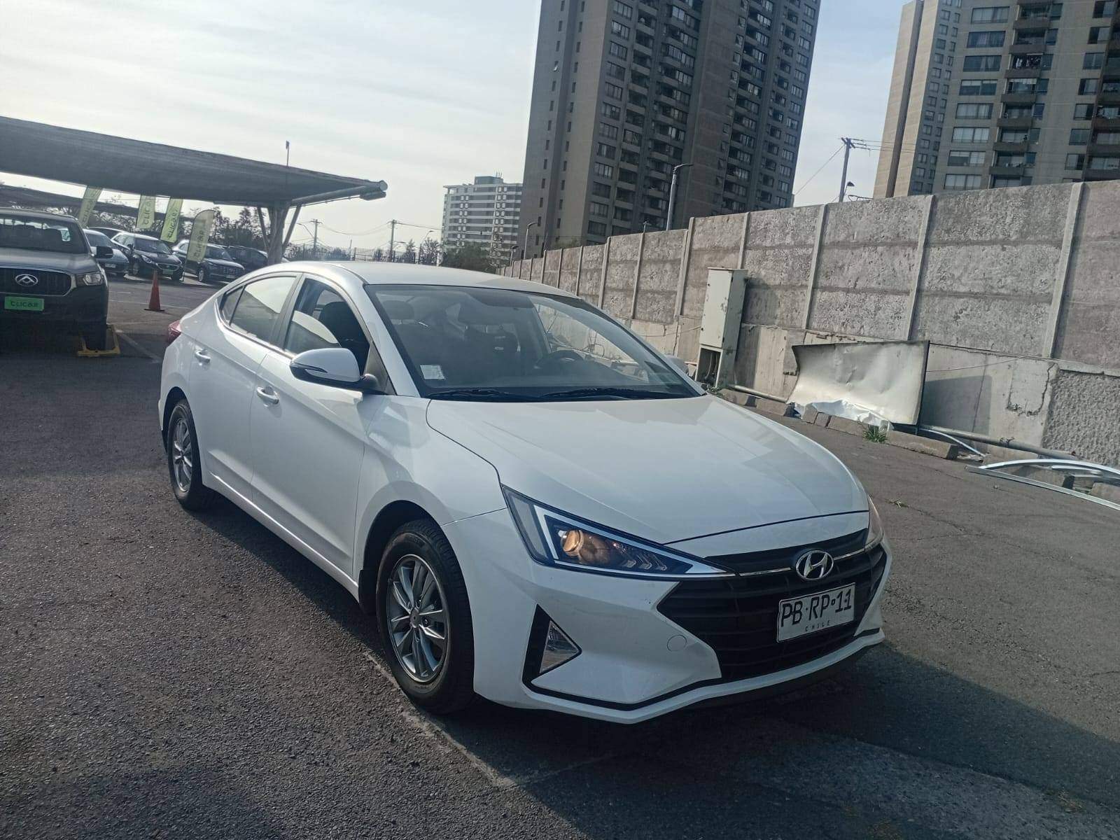 HYUNDAI