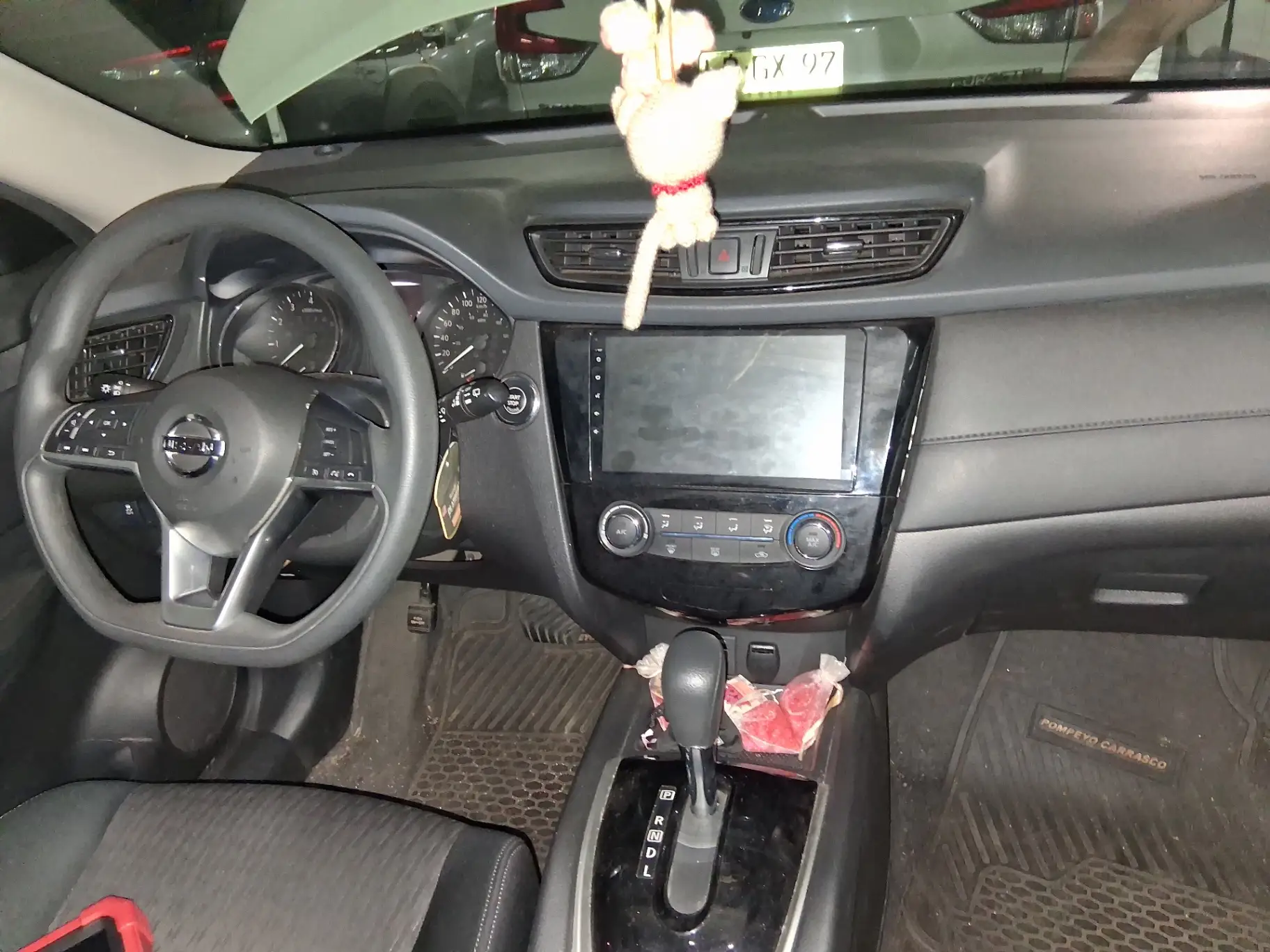 NISSAN - 2