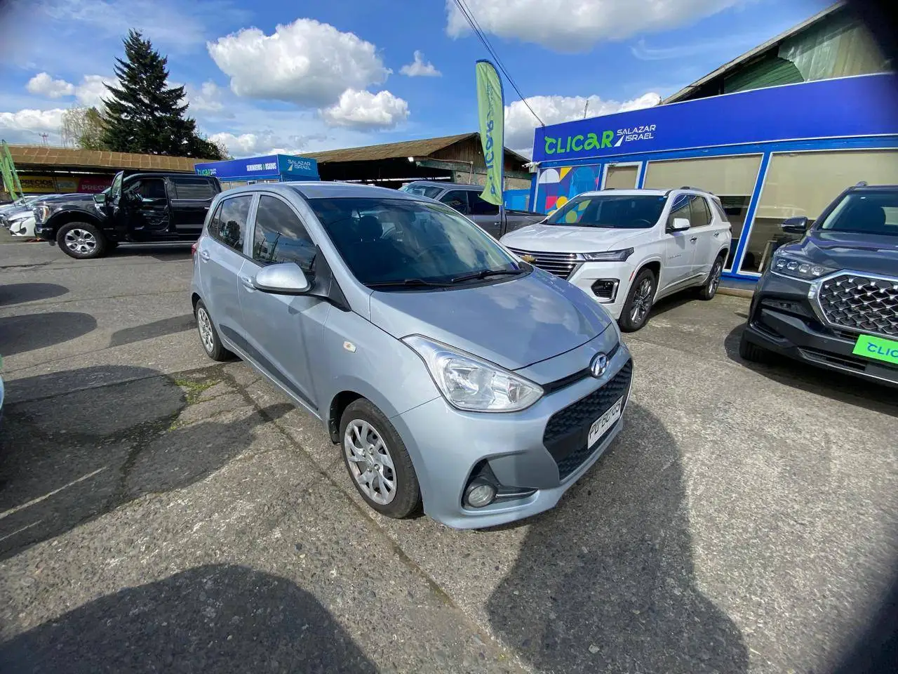 HYUNDAI