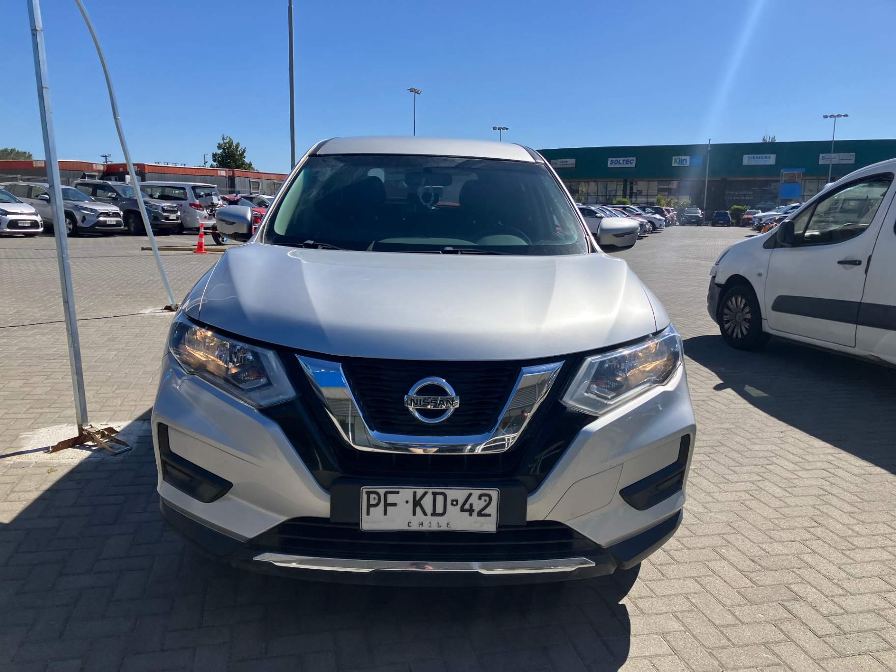 NISSAN - 1