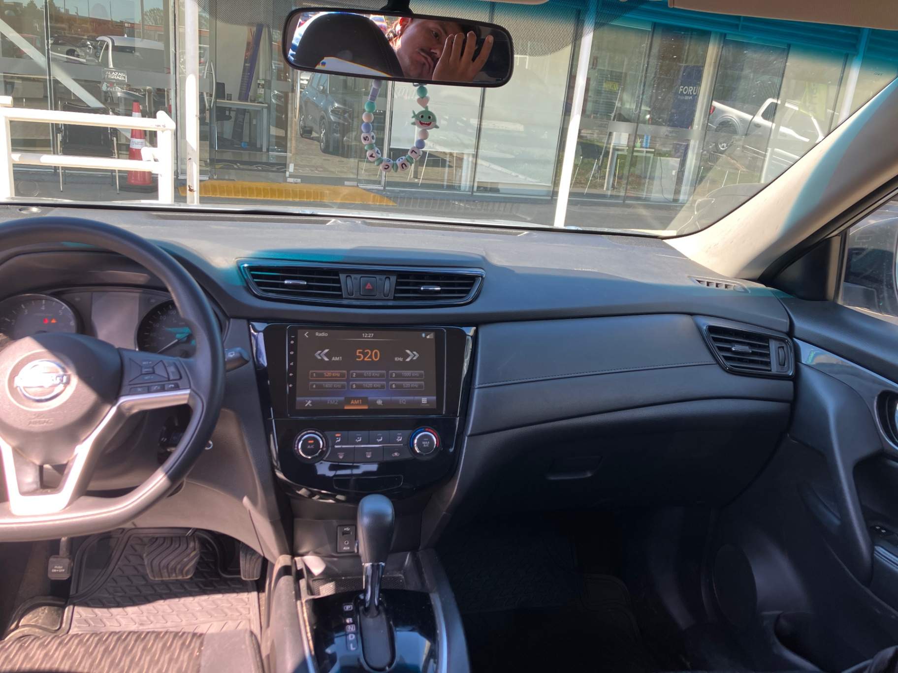 NISSAN - 2