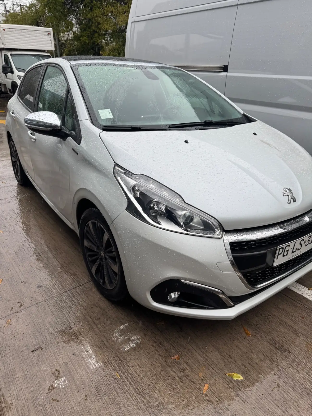 PEUGEOT