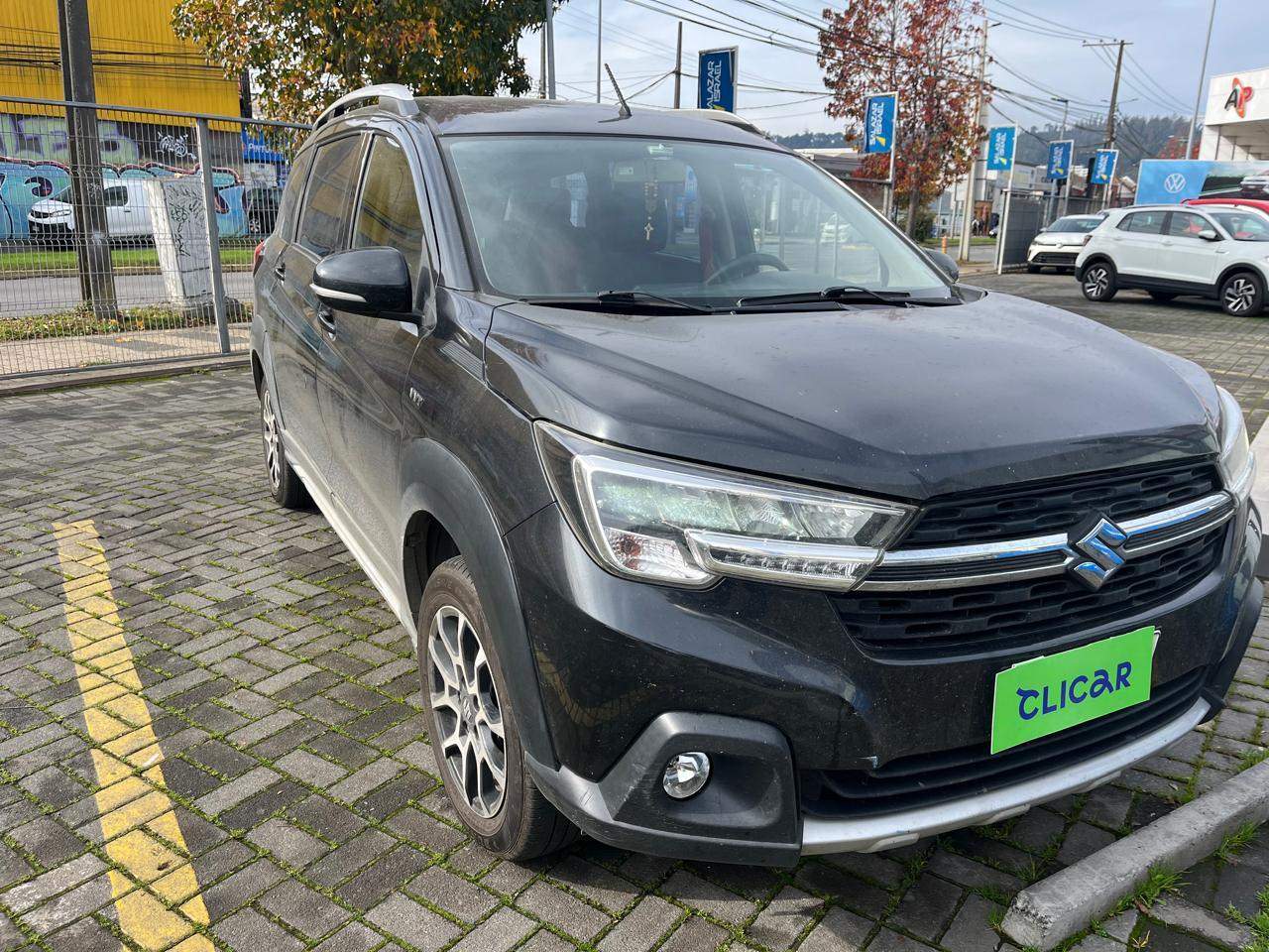 SUZUKI