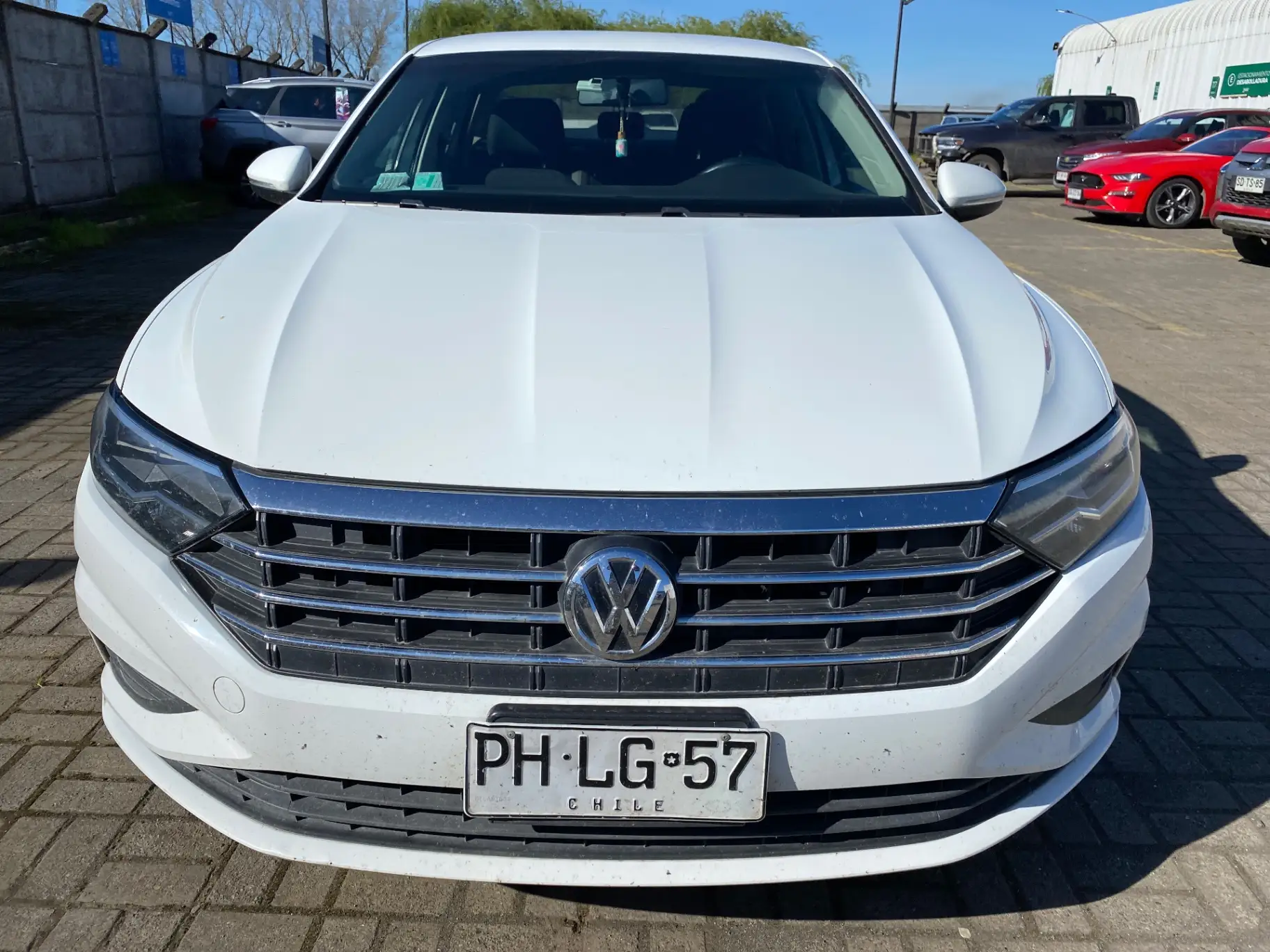 VOLKSWAGEN - 1
