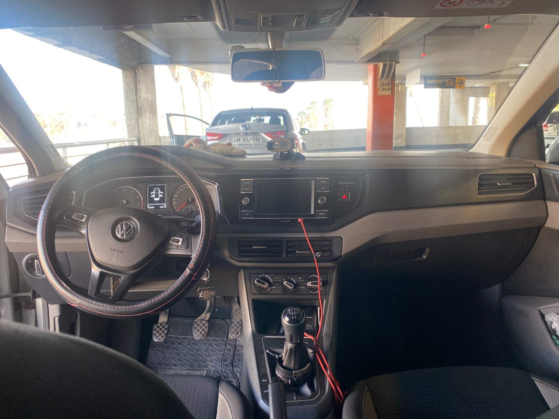 VOLKSWAGEN - 2