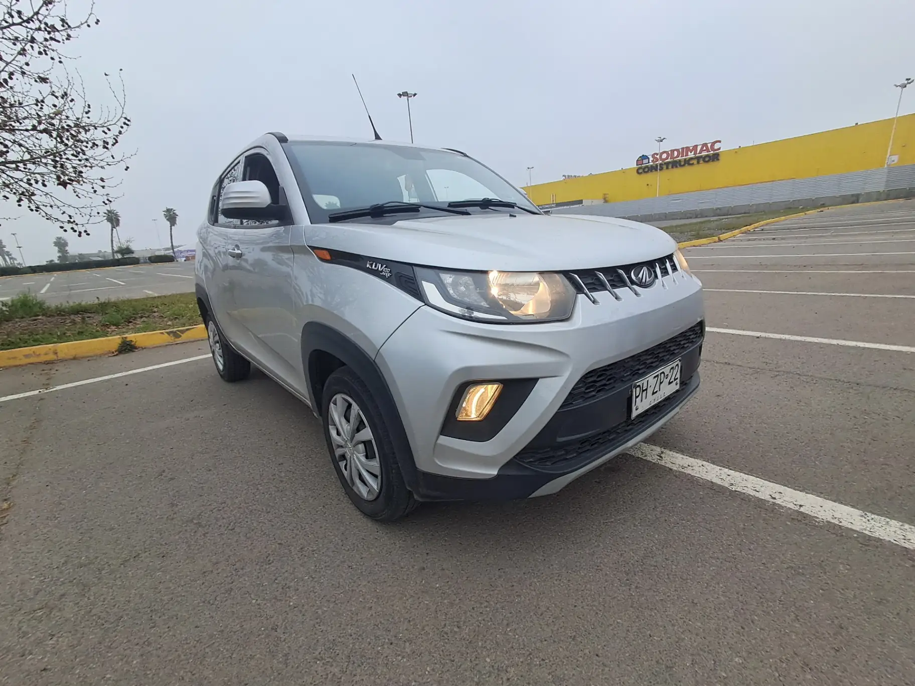 MAHINDRA