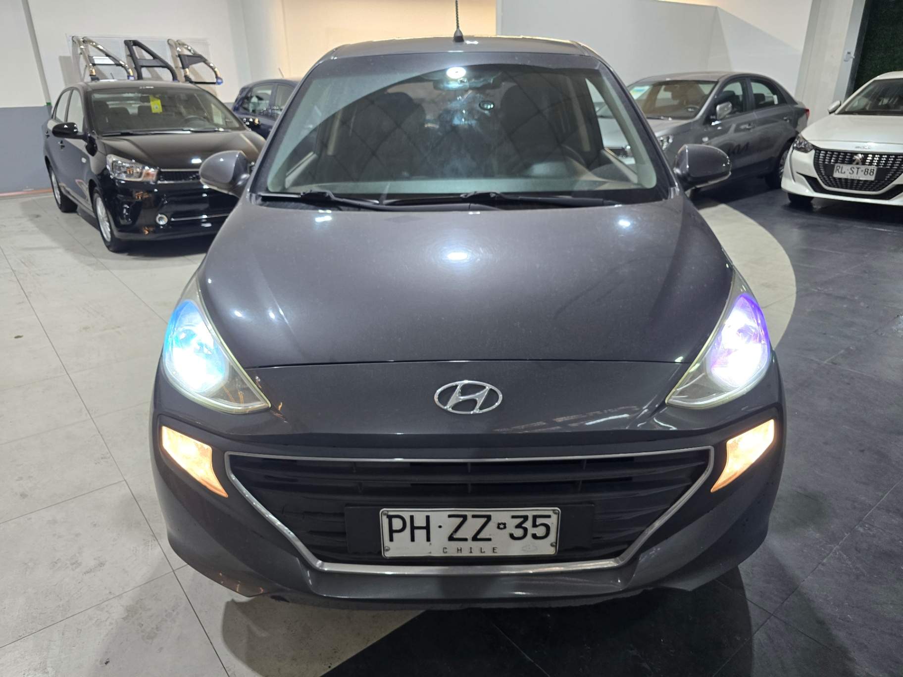 HYUNDAI - 1
