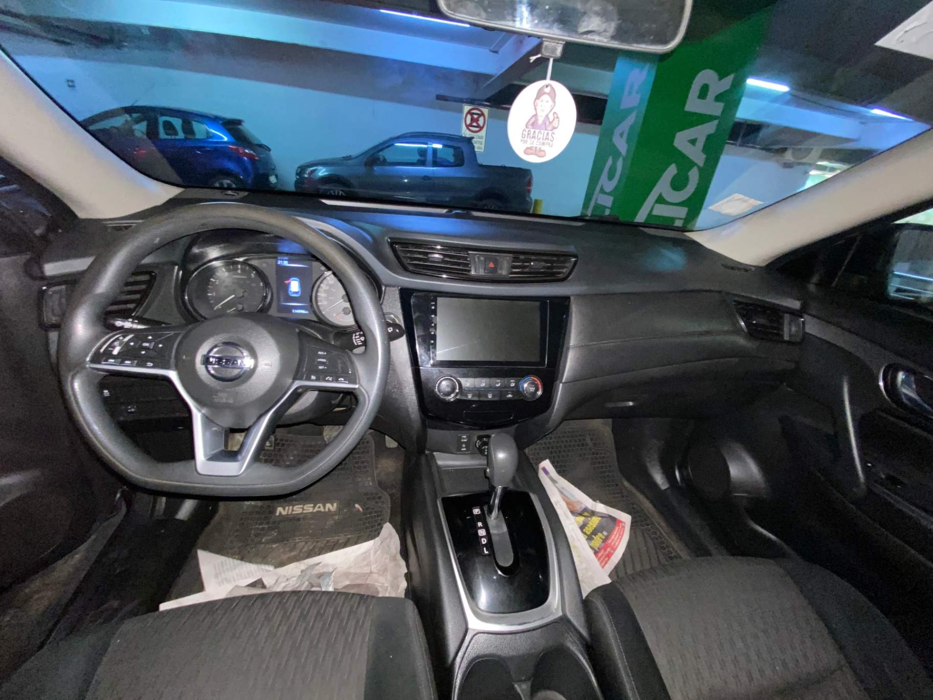 NISSAN - 2