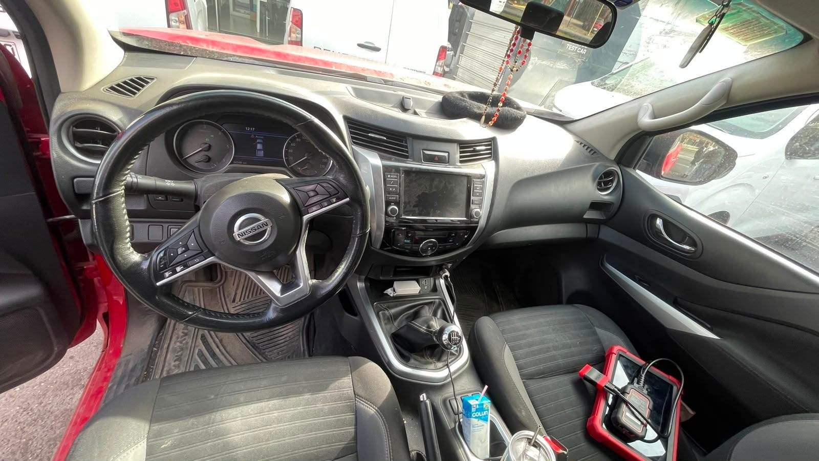 NISSAN - 2