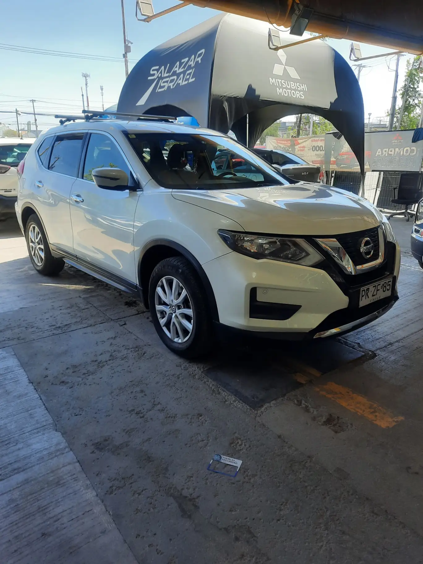 NISSAN