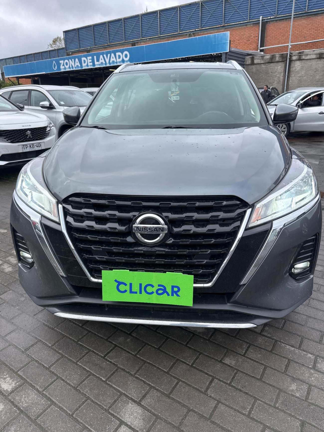 NISSAN - 1