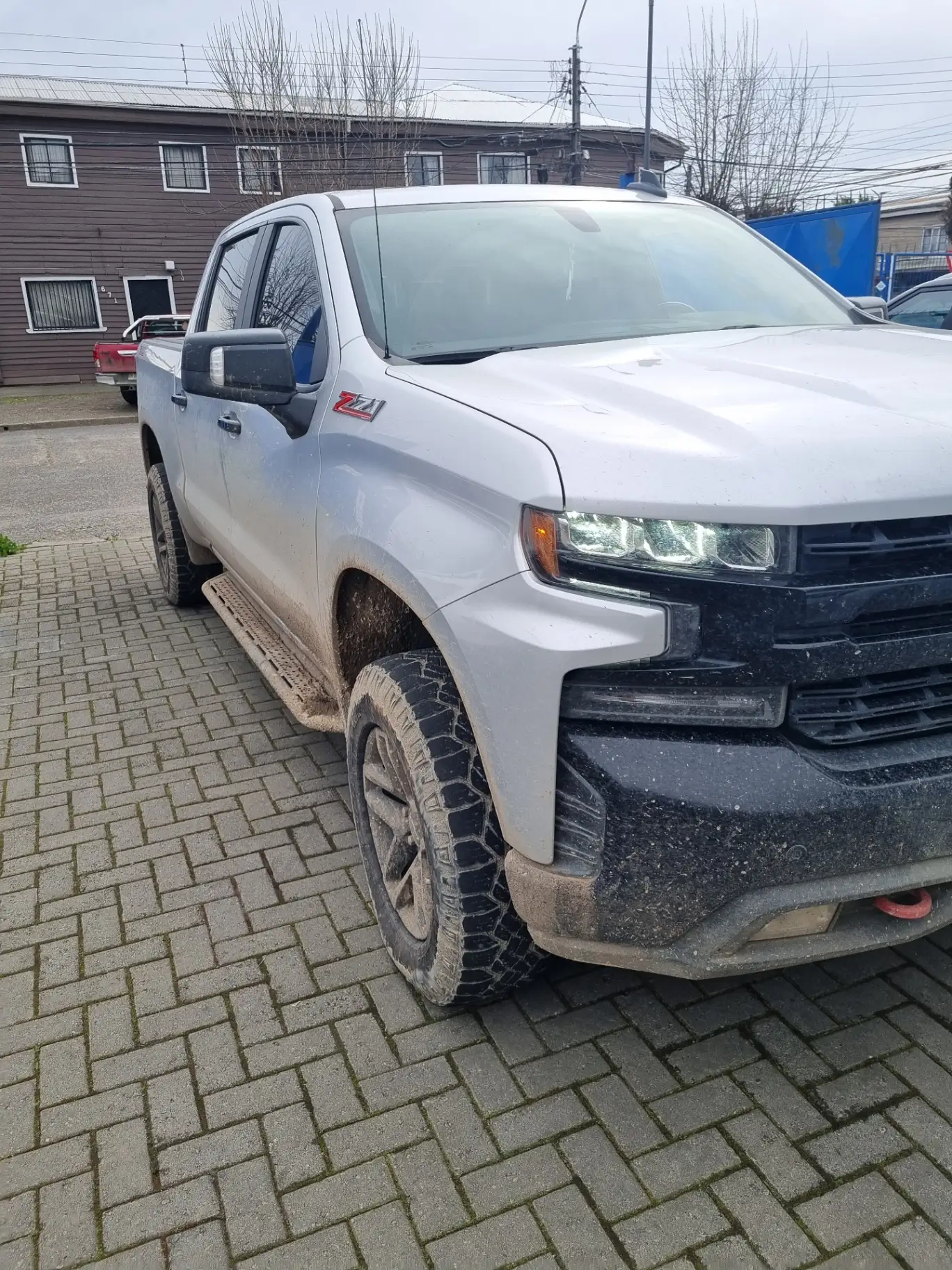 CHEVROLET