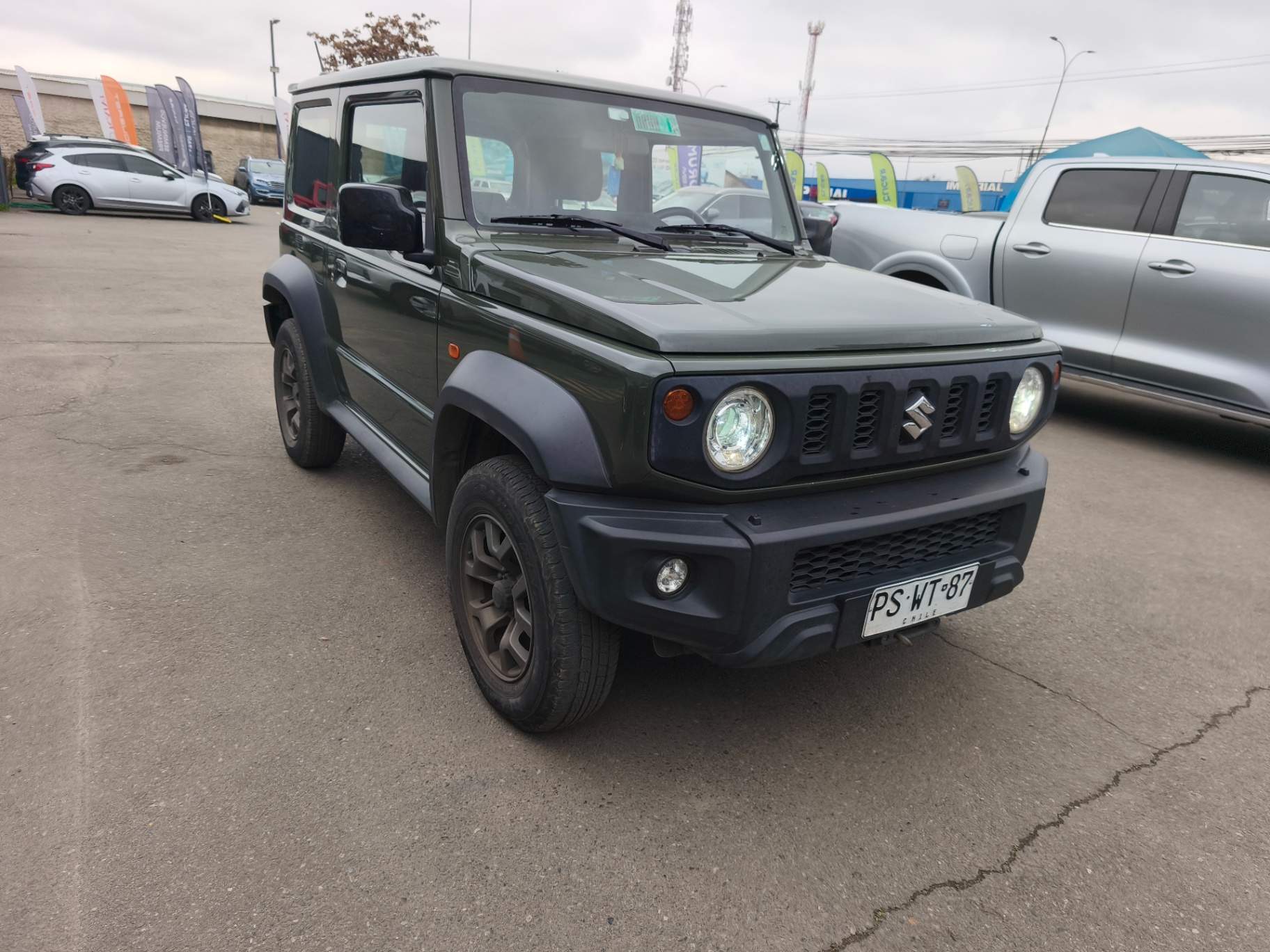 SUZUKI