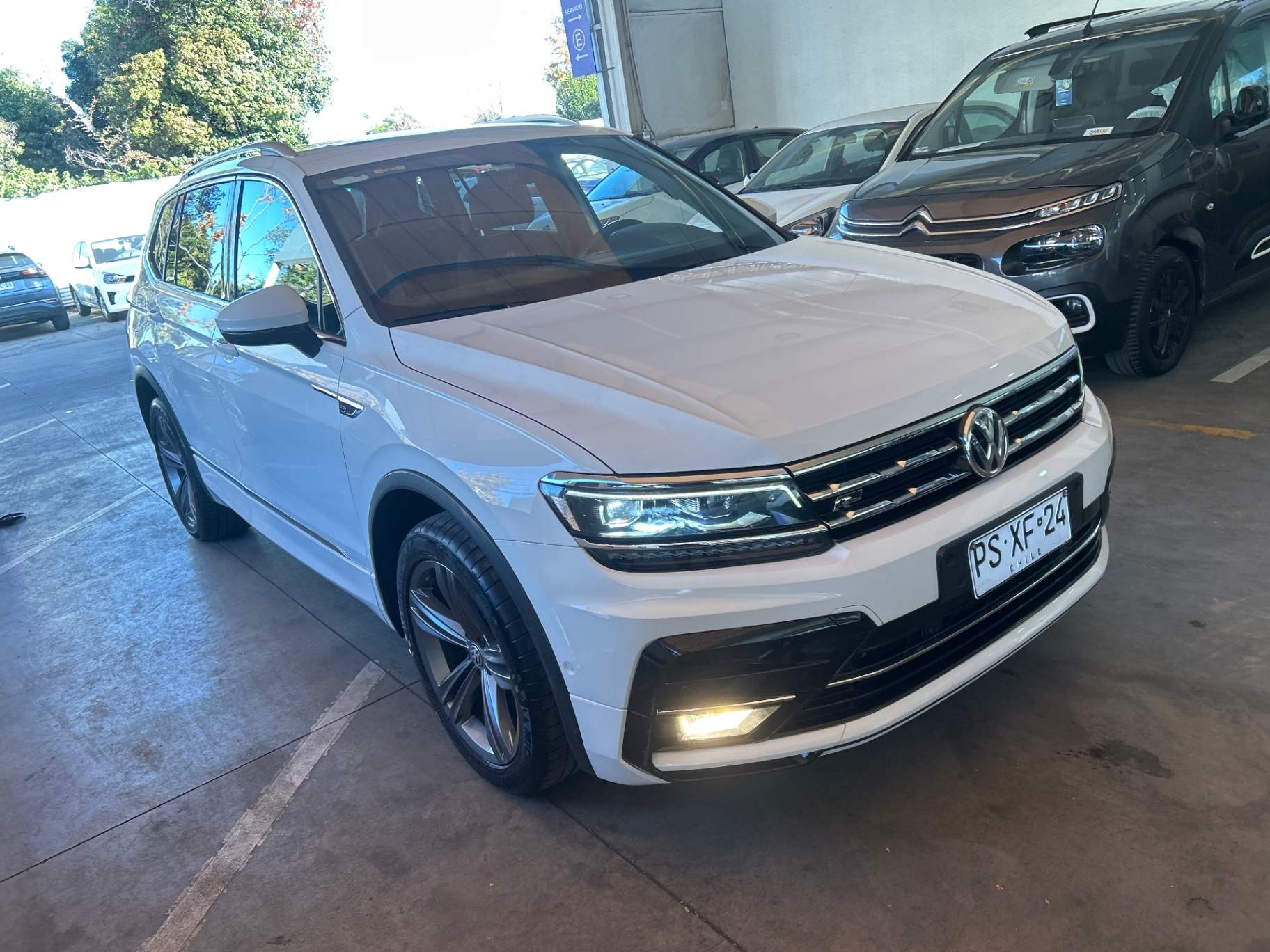 VOLKSWAGEN