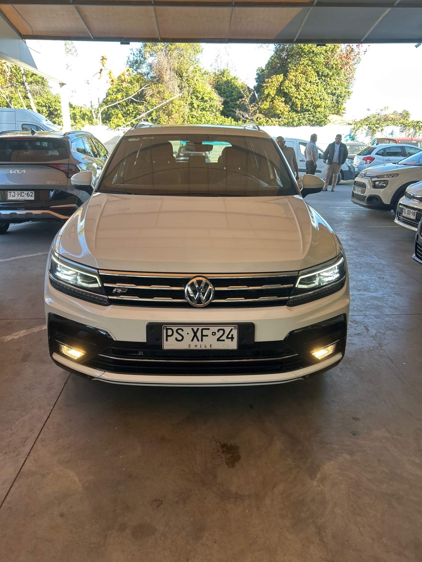 VOLKSWAGEN - 1