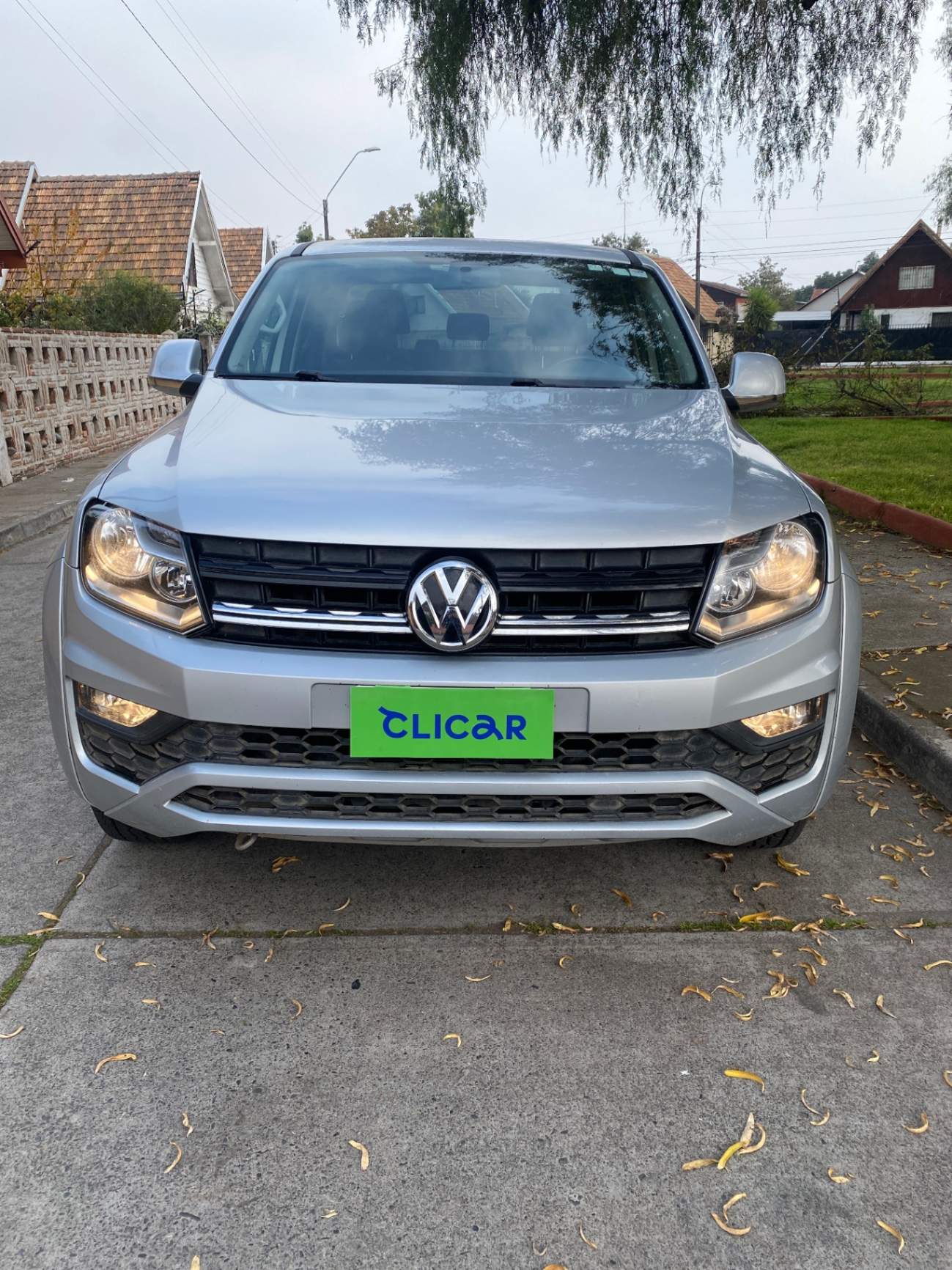 VOLKSWAGEN - 1