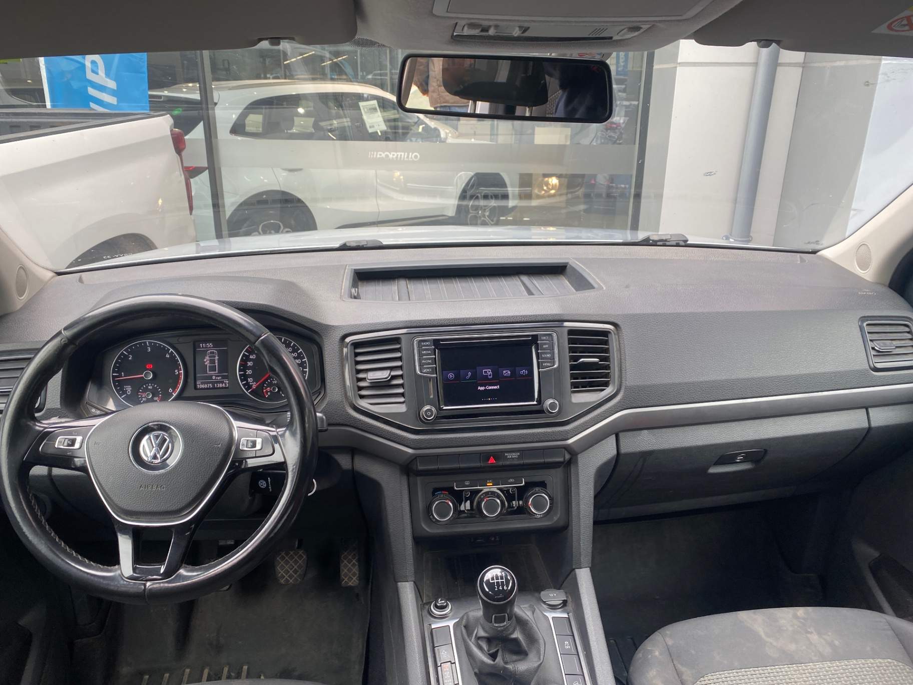 VOLKSWAGEN - 2