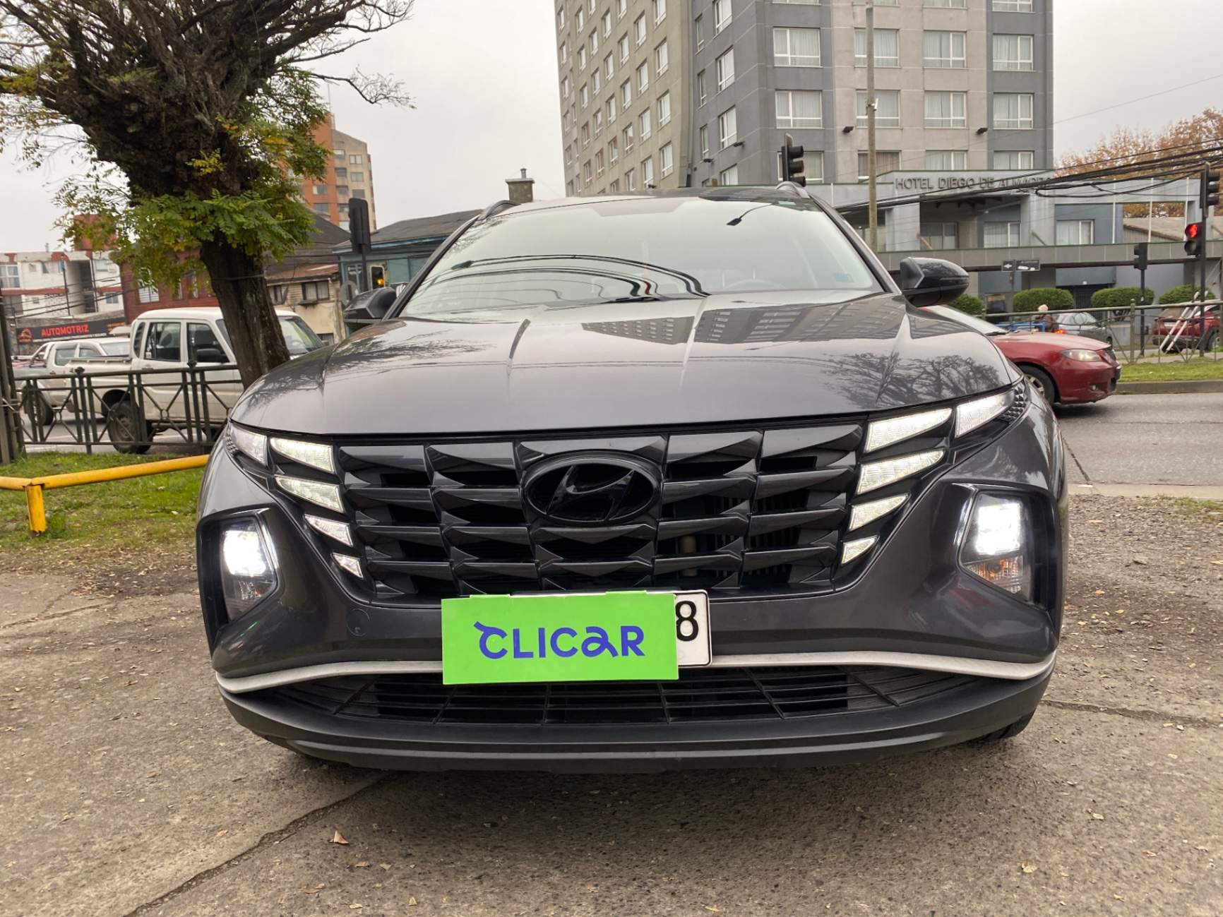 HYUNDAI - 1