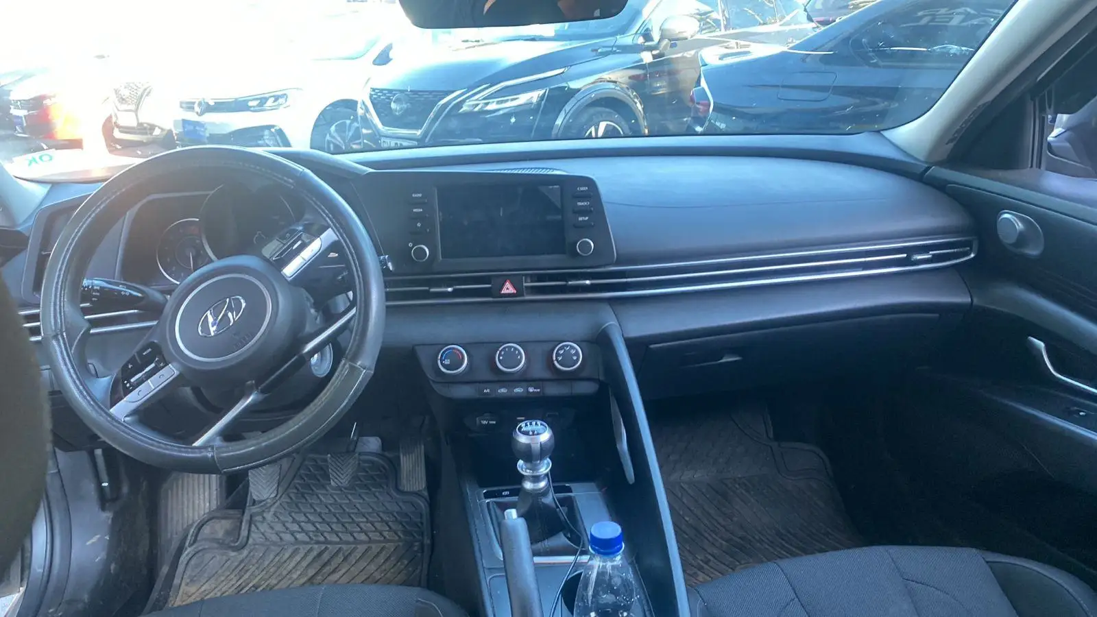 HYUNDAI - 2