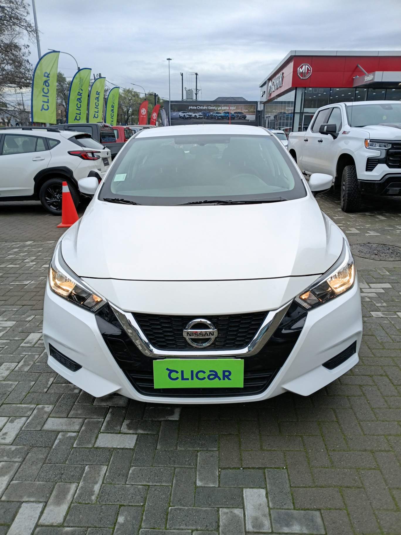 NISSAN - 1