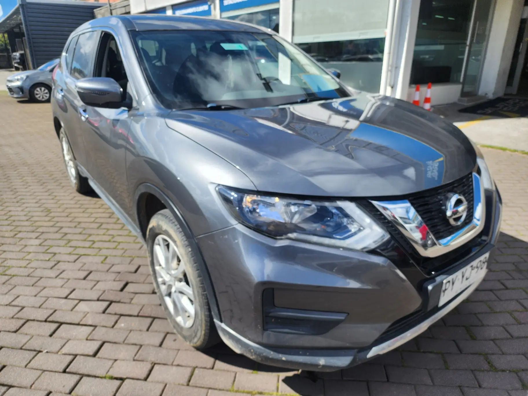 NISSAN