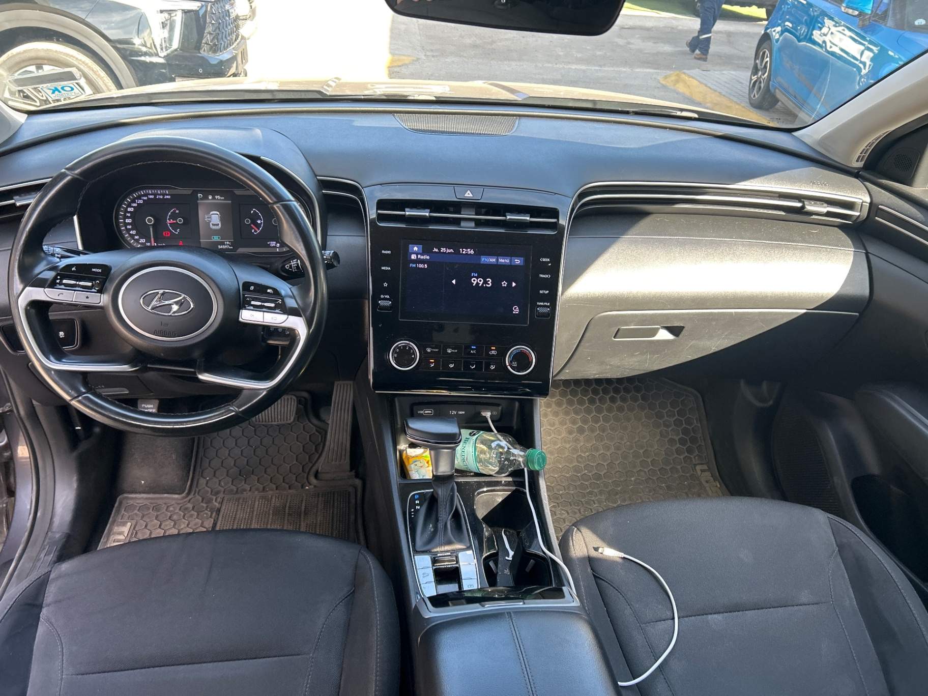 HYUNDAI - 2