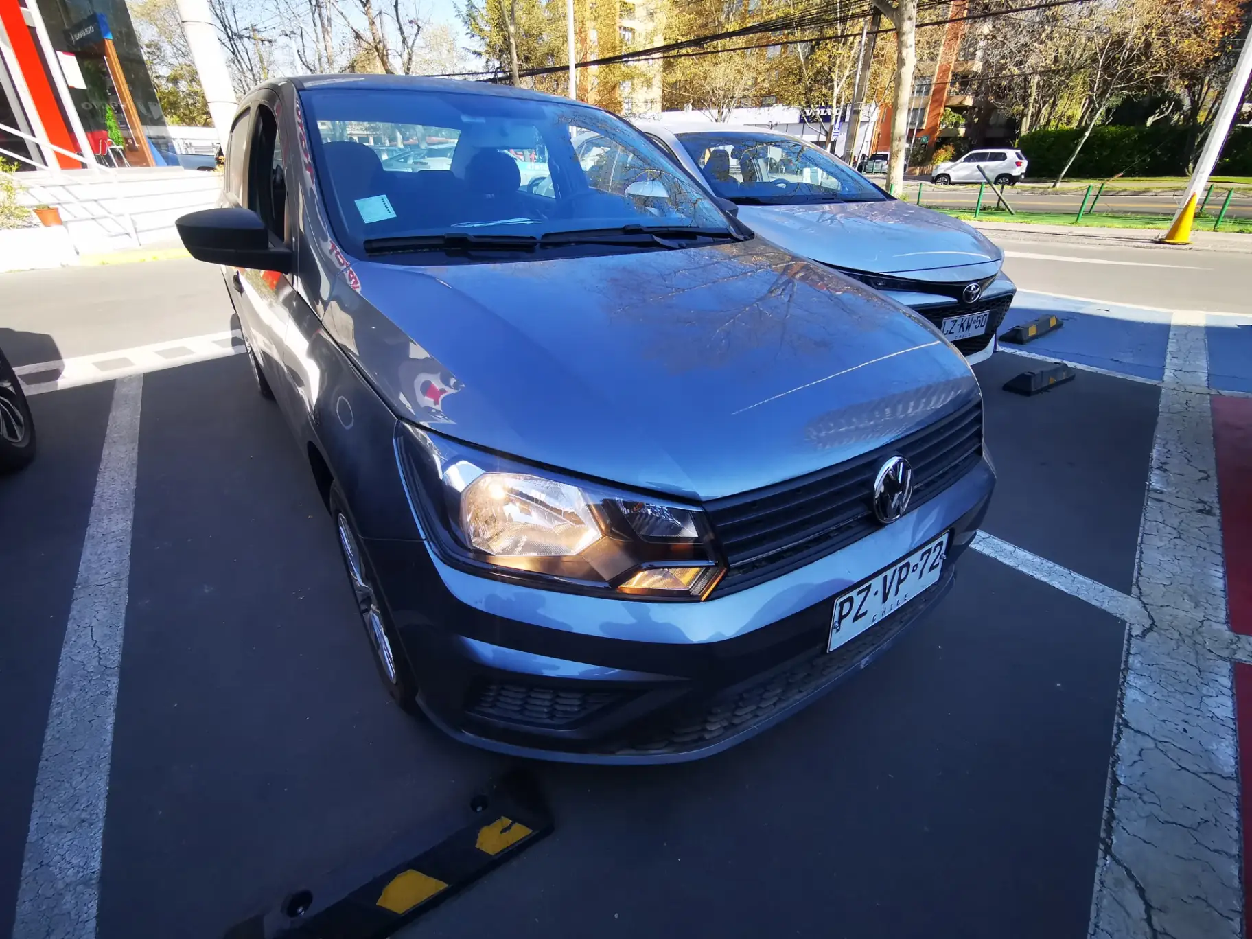 VOLKSWAGEN