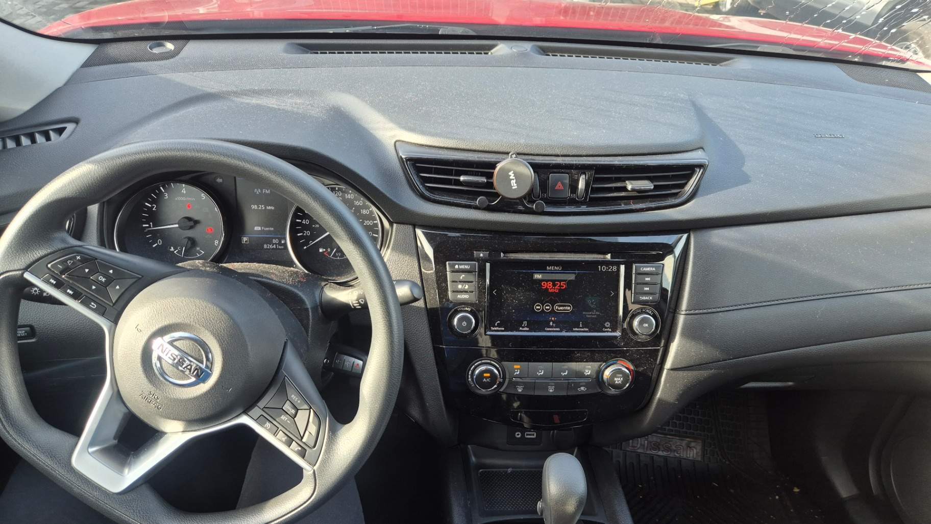 NISSAN - 2