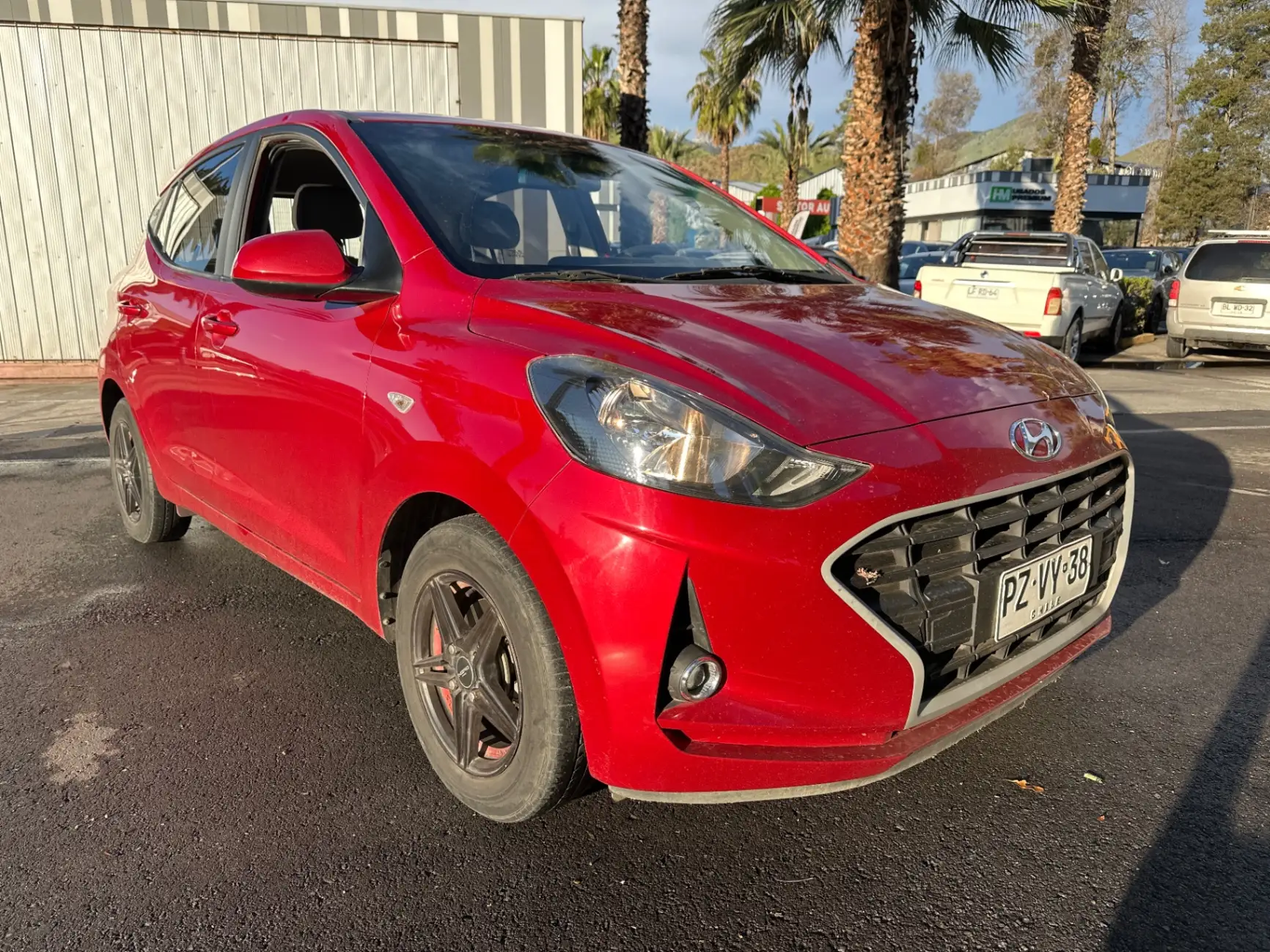 HYUNDAI