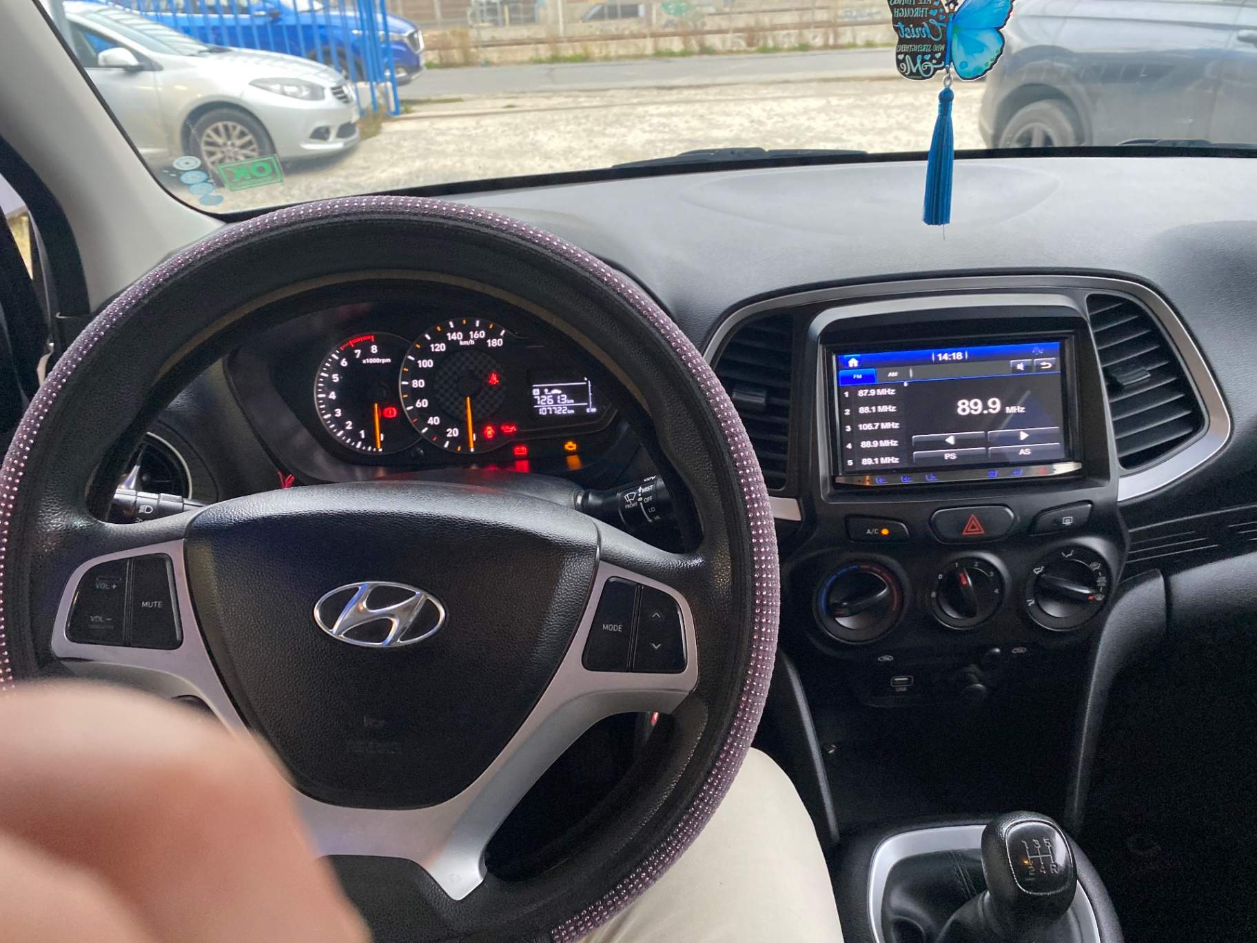 HYUNDAI - 2
