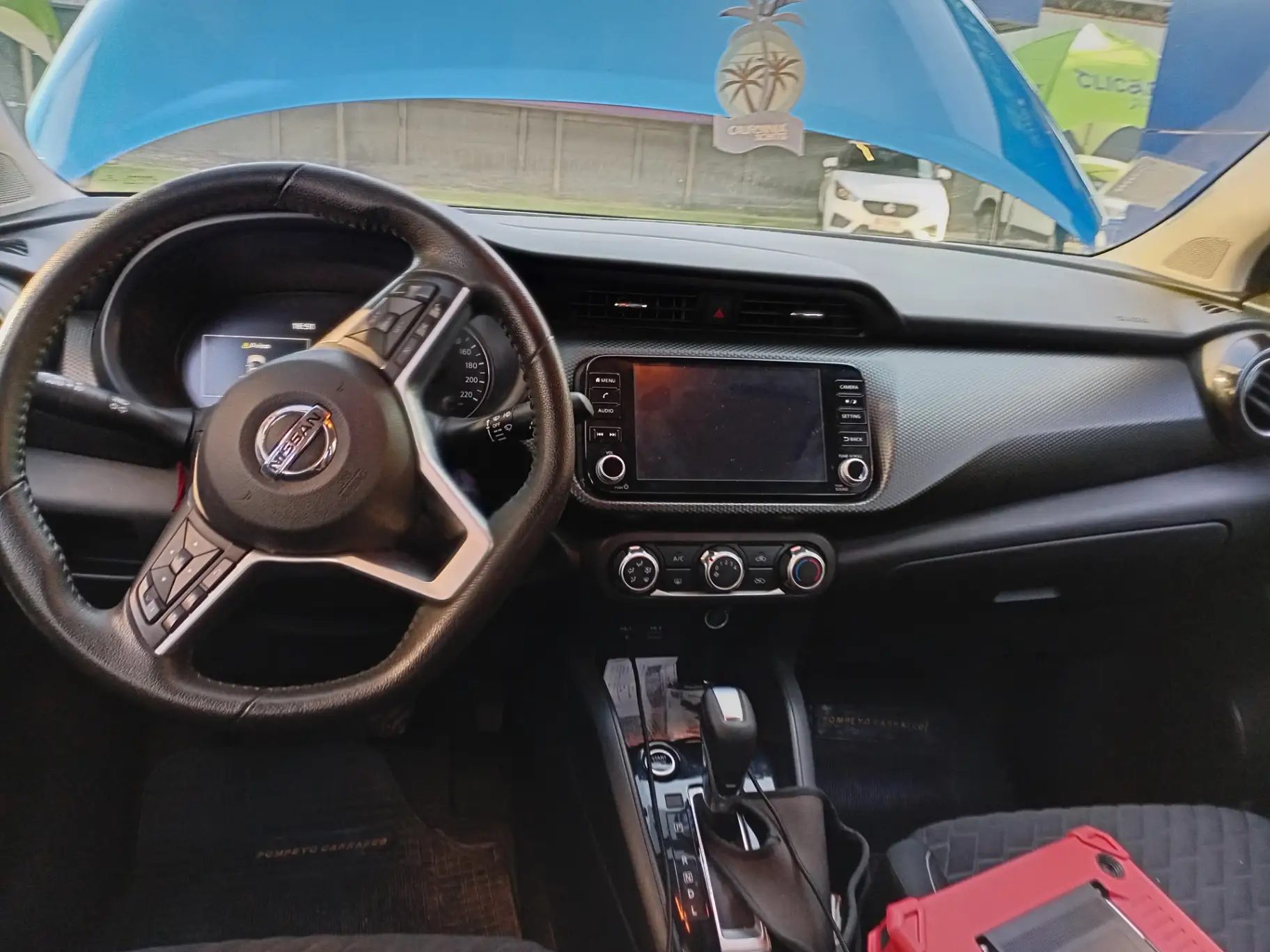 NISSAN - 2