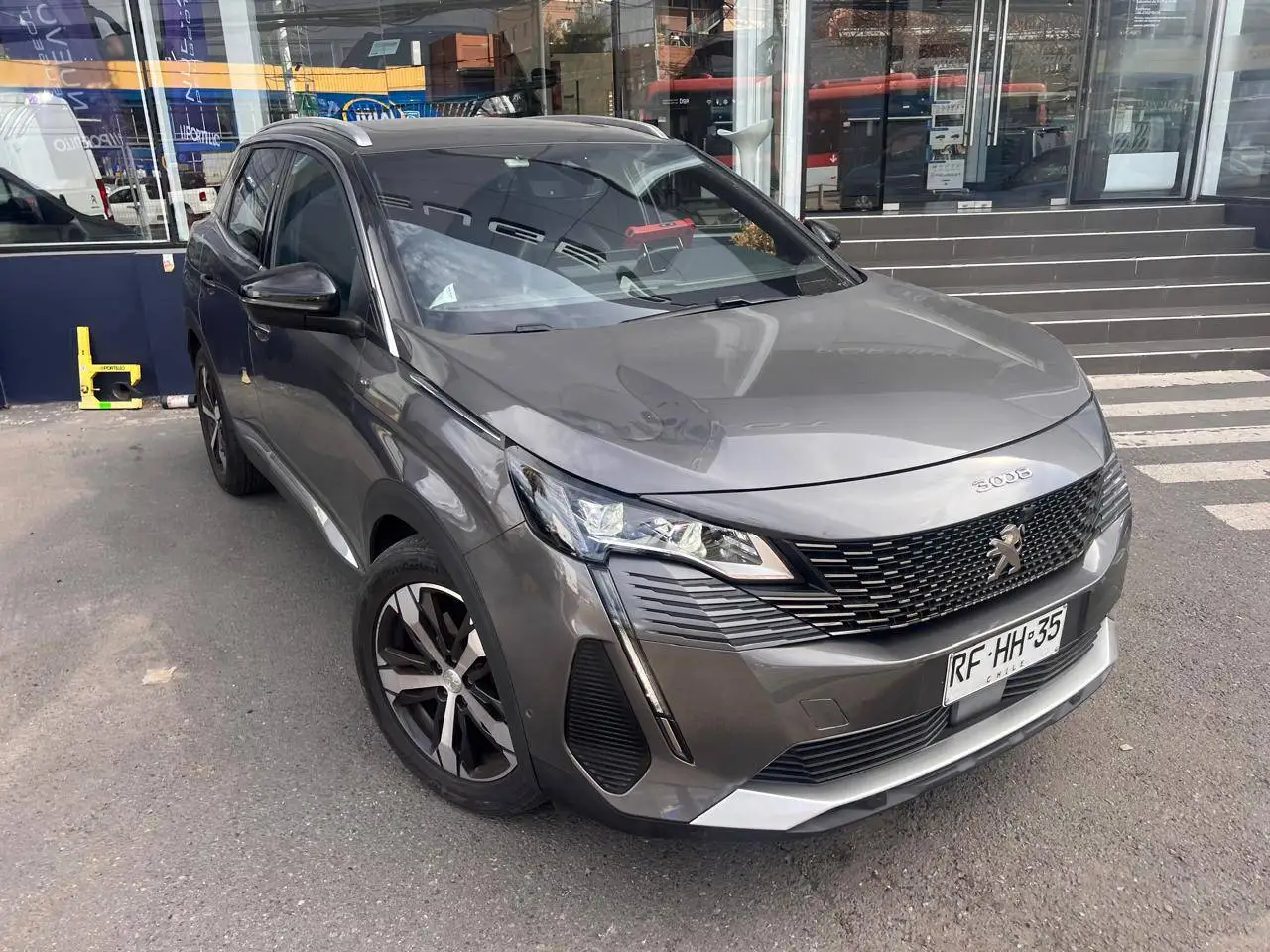 PEUGEOT