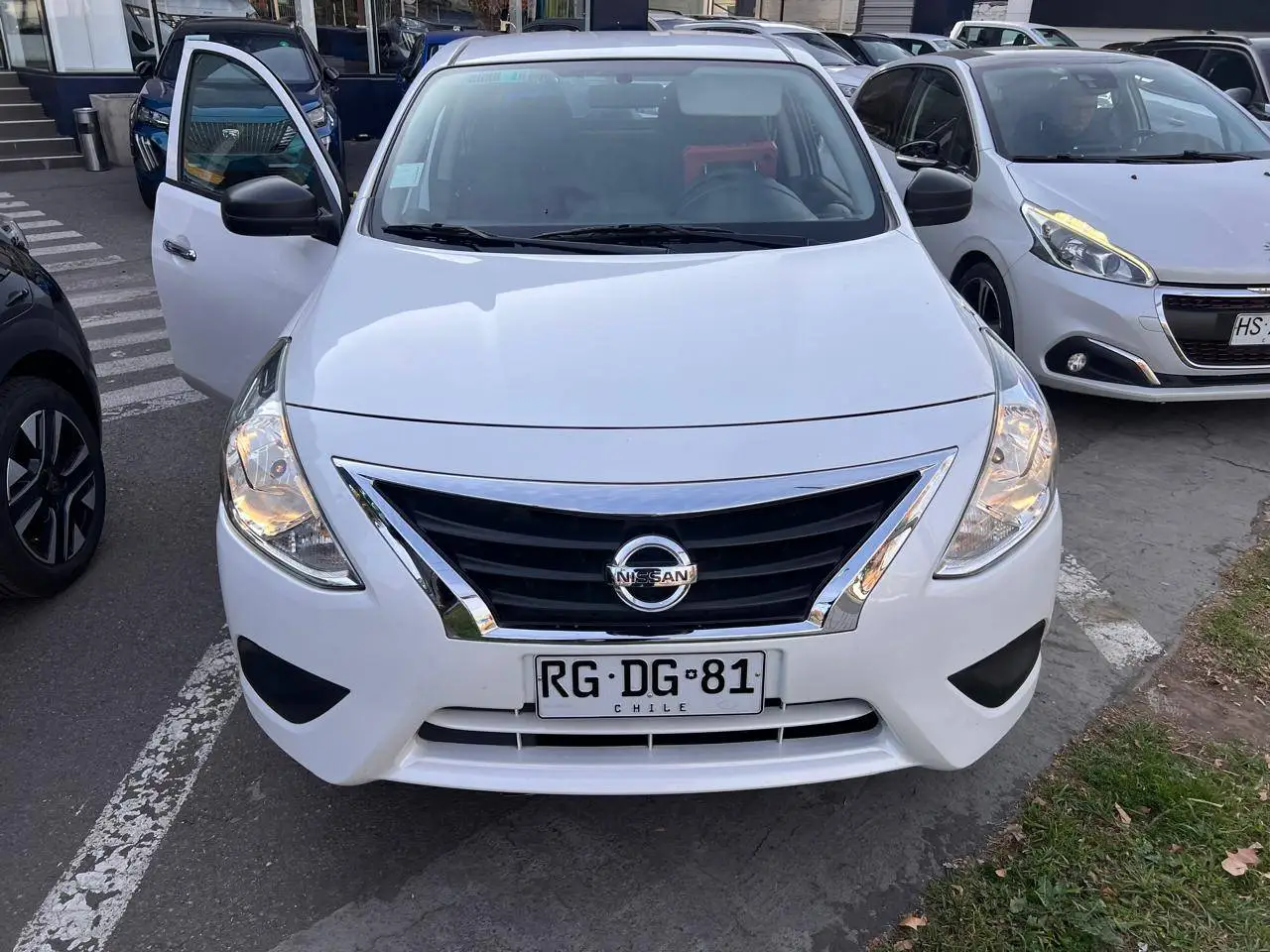 NISSAN - 1