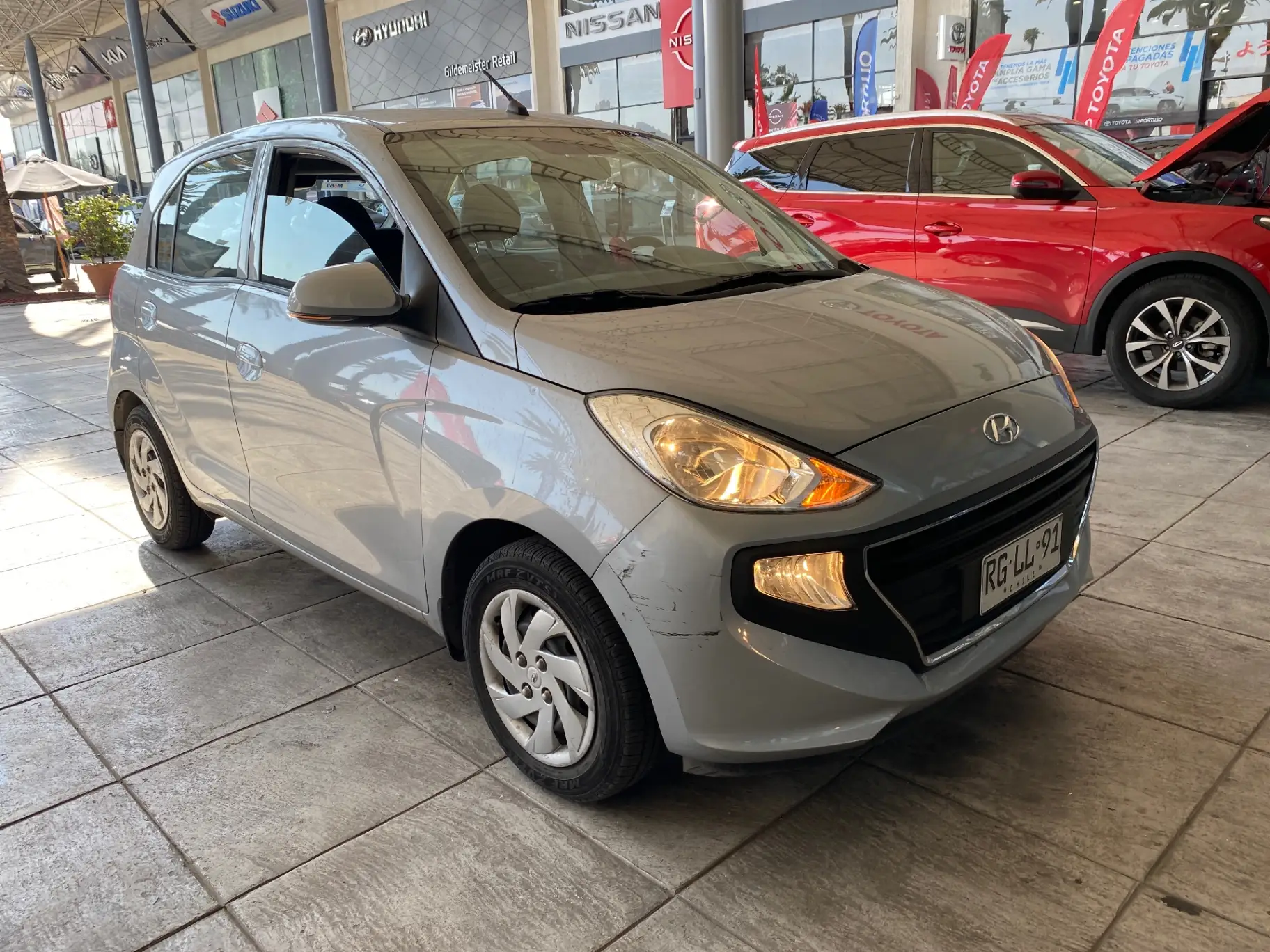 HYUNDAI
