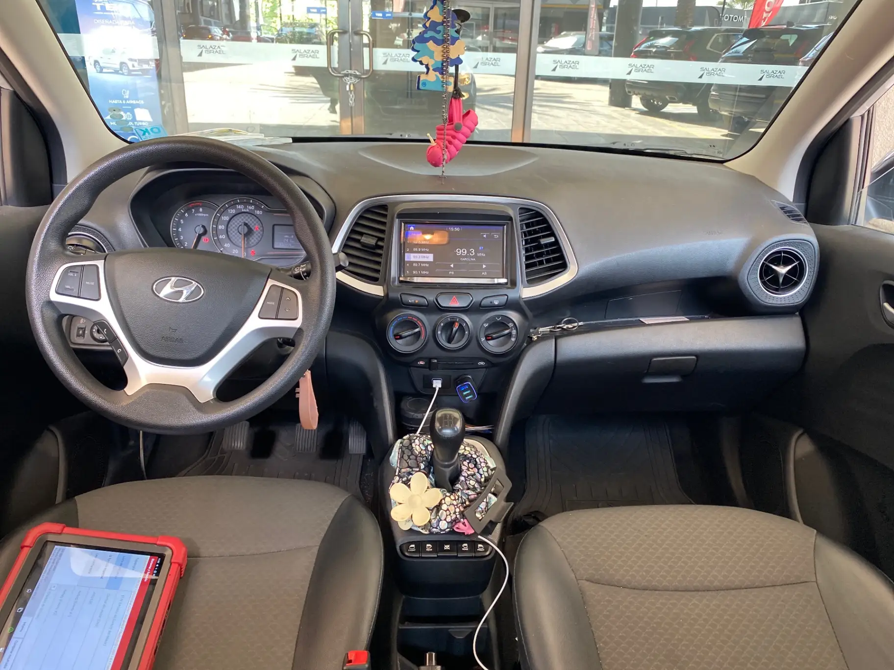 HYUNDAI - 2