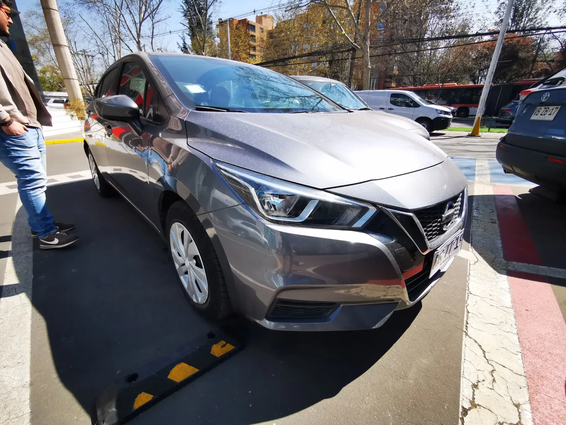 NISSAN - 1