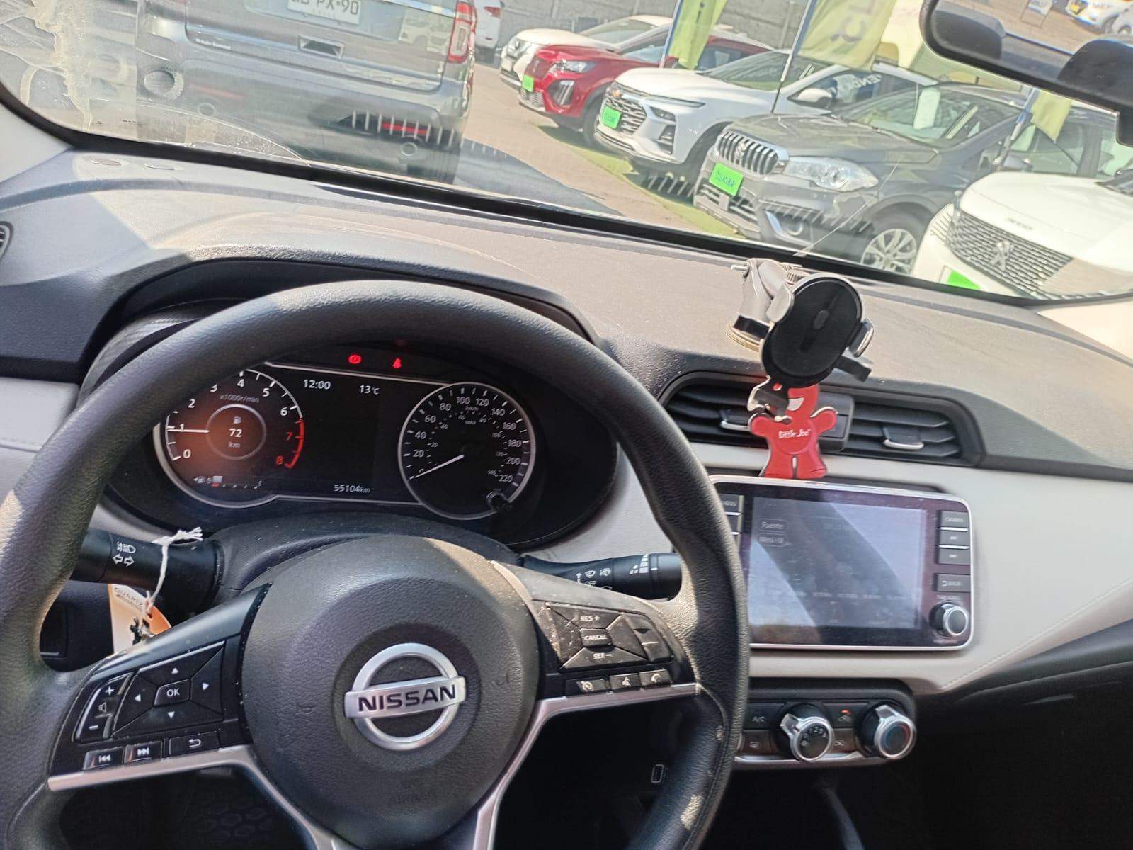 NISSAN - 2