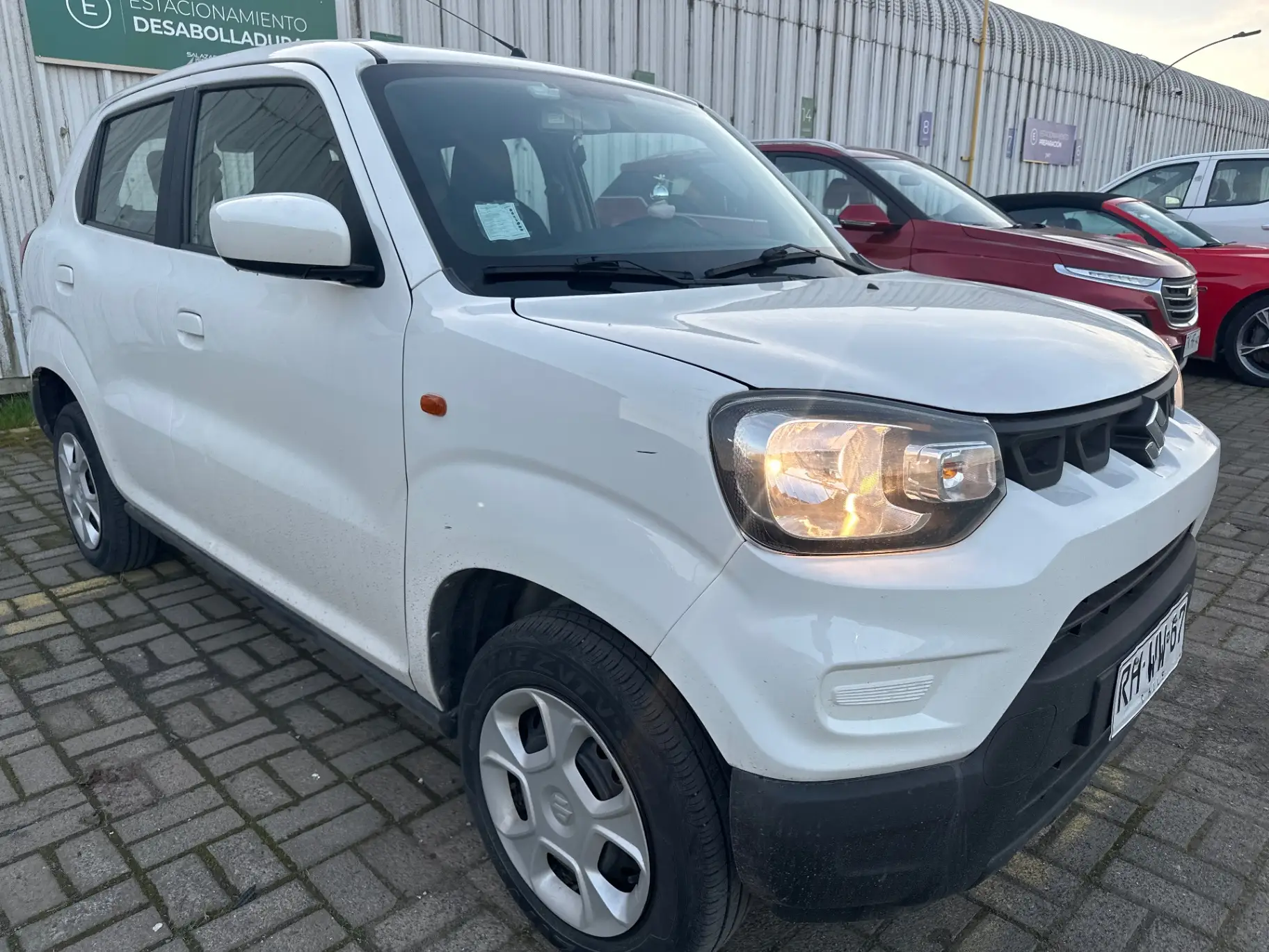 SUZUKI