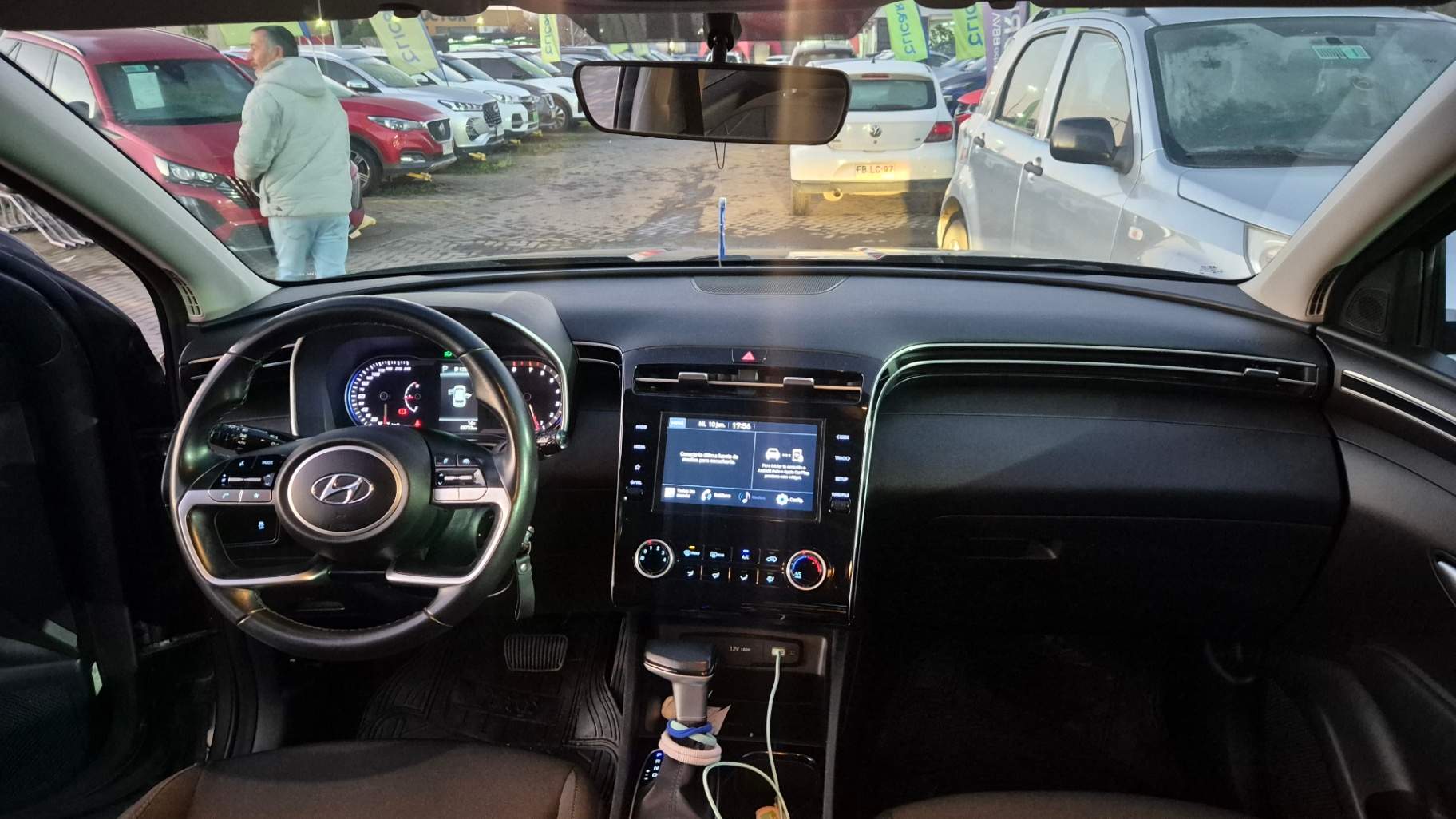 HYUNDAI - 2