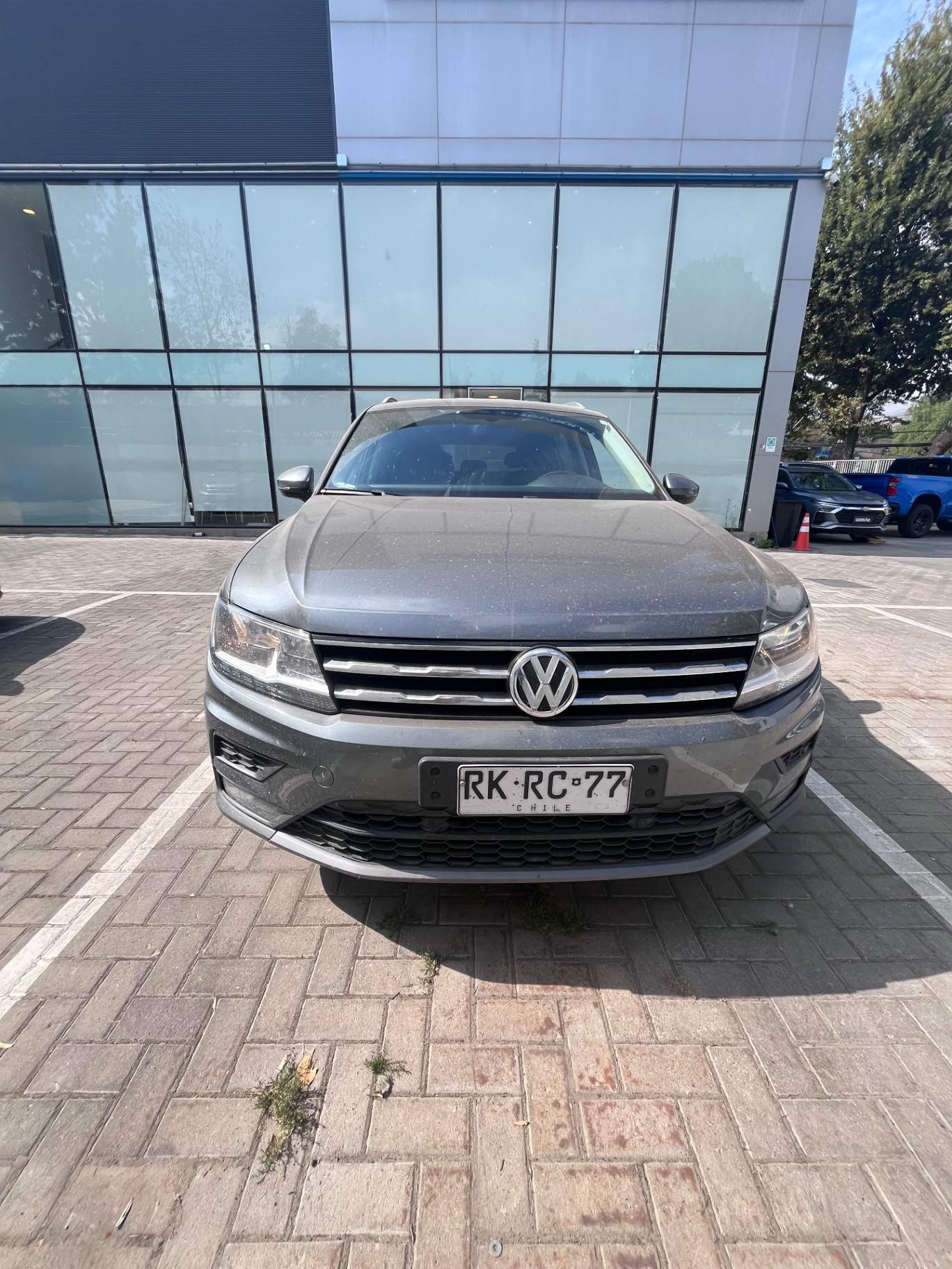 VOLKSWAGEN - 1
