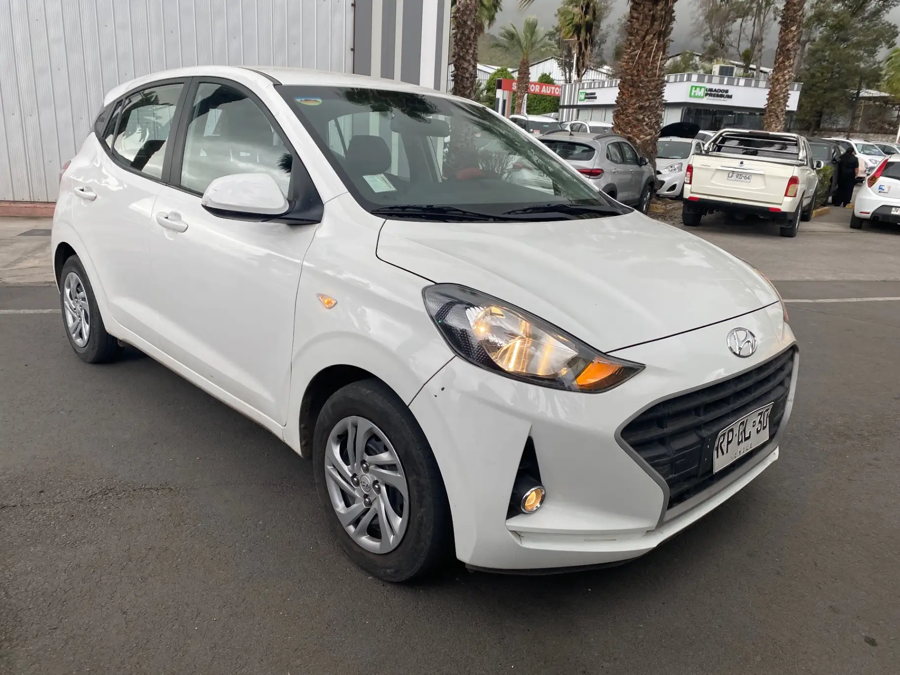 HYUNDAI