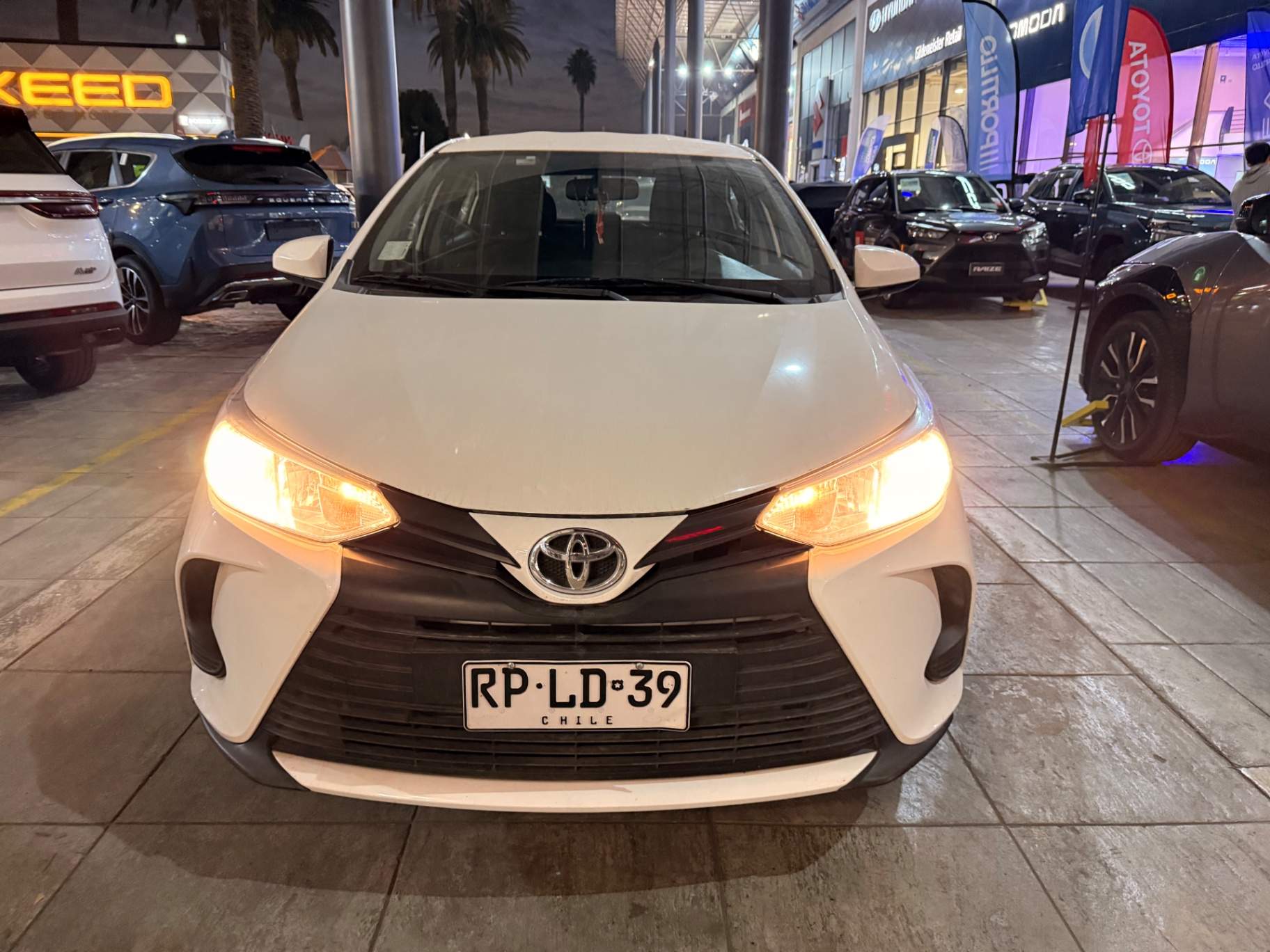TOYOTA - 1