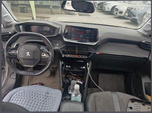 PEUGEOT - 2