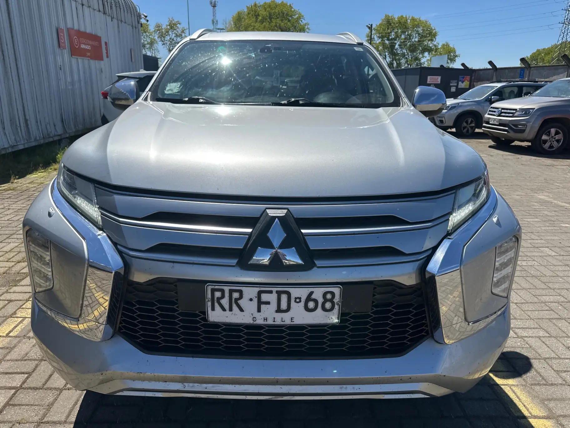MITSUBISHI - 1
