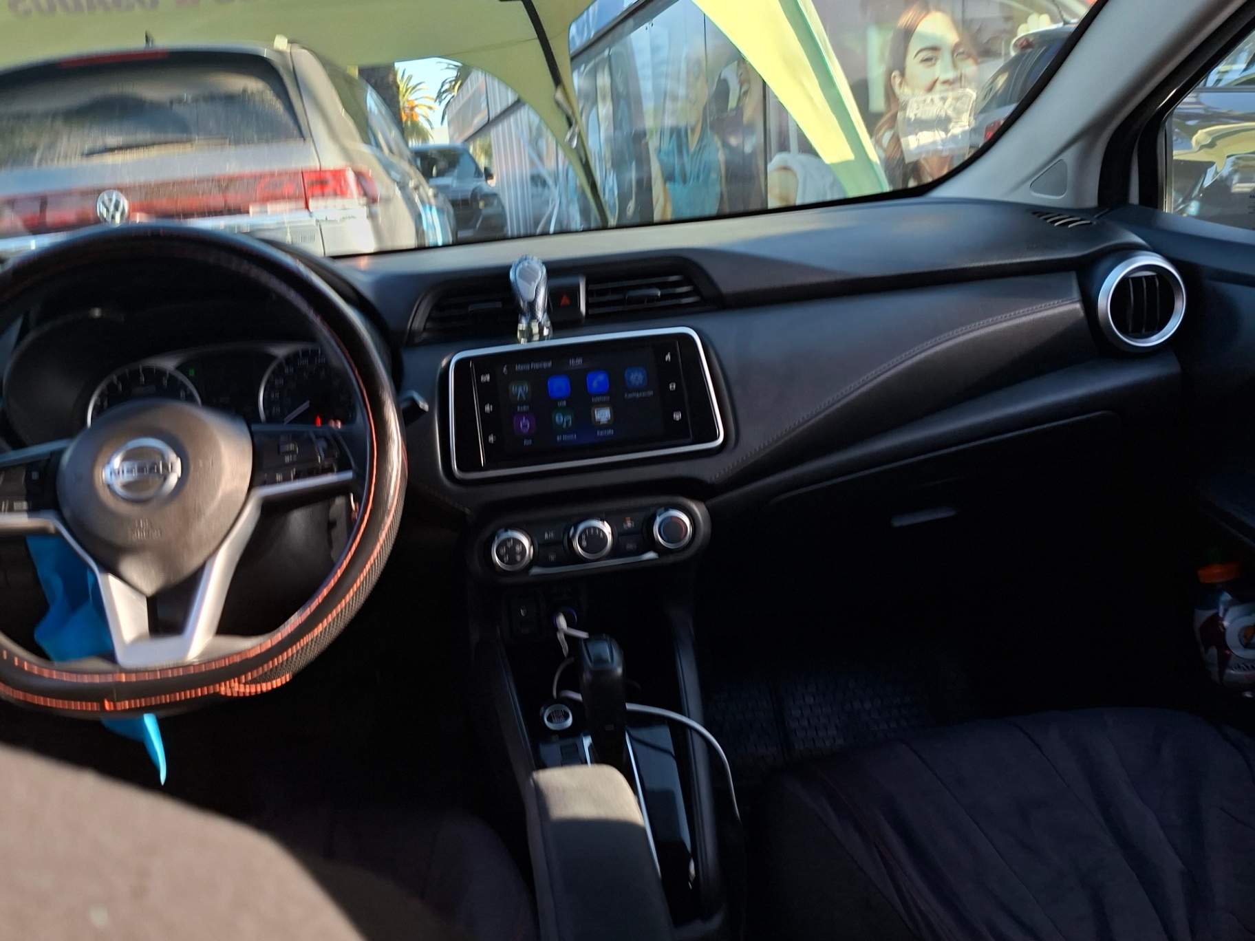 NISSAN - 2